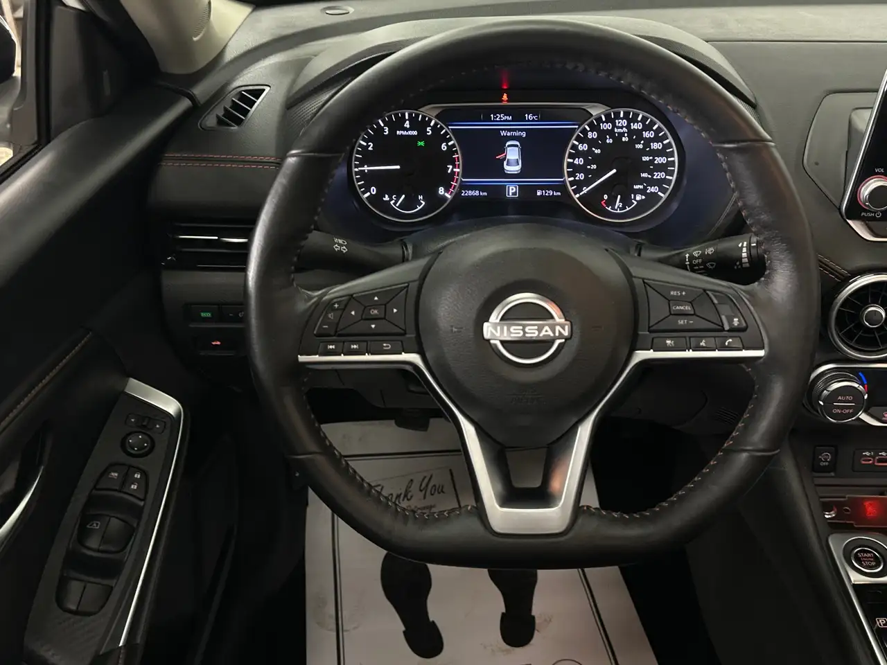 Nissan Sentra photo Nissan Sentra