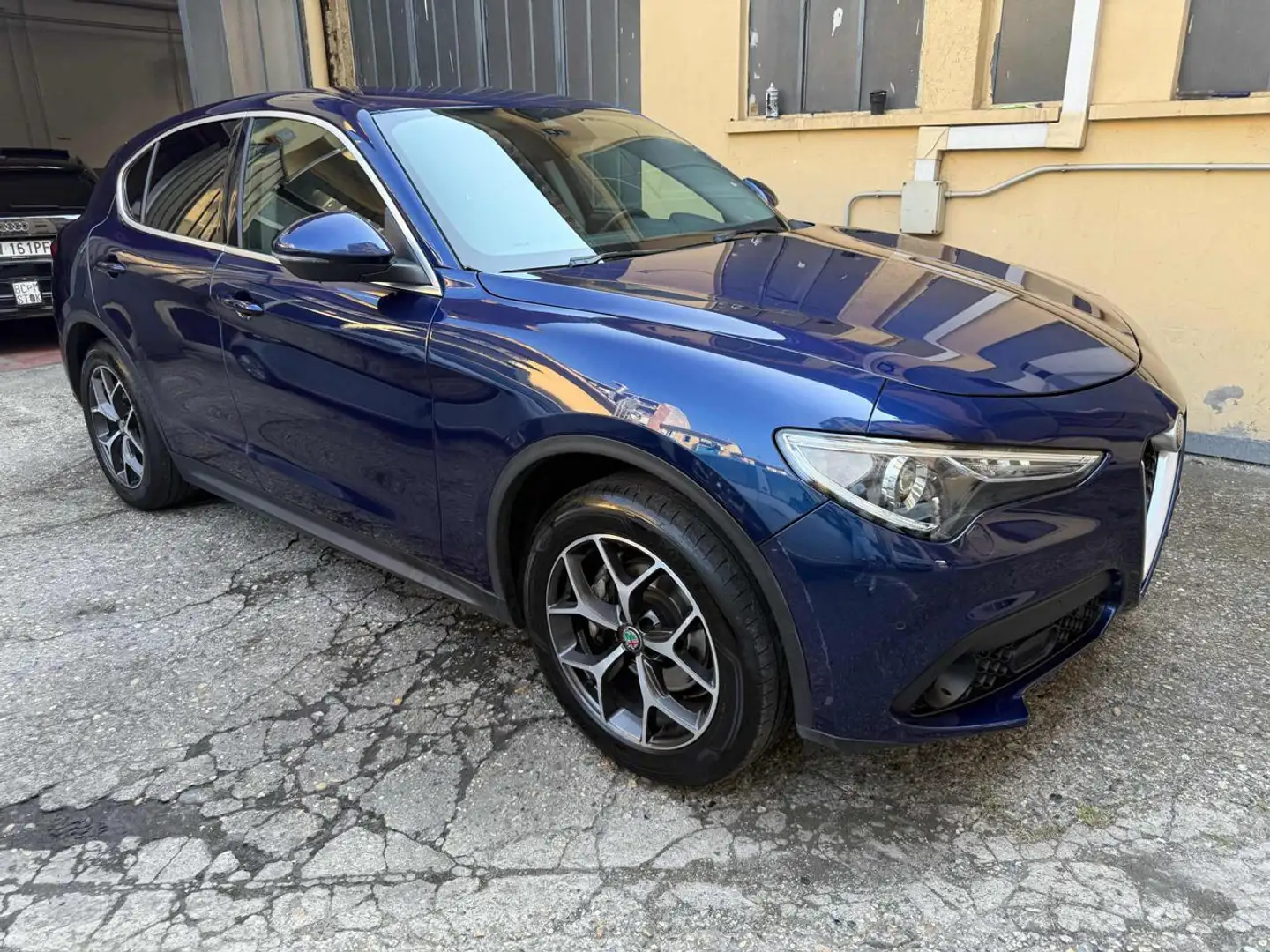 Alfa Romeo Stelvio 2.2 Turbodiesel 210 CV AT8 Q4 B-Tech Bleu - 1