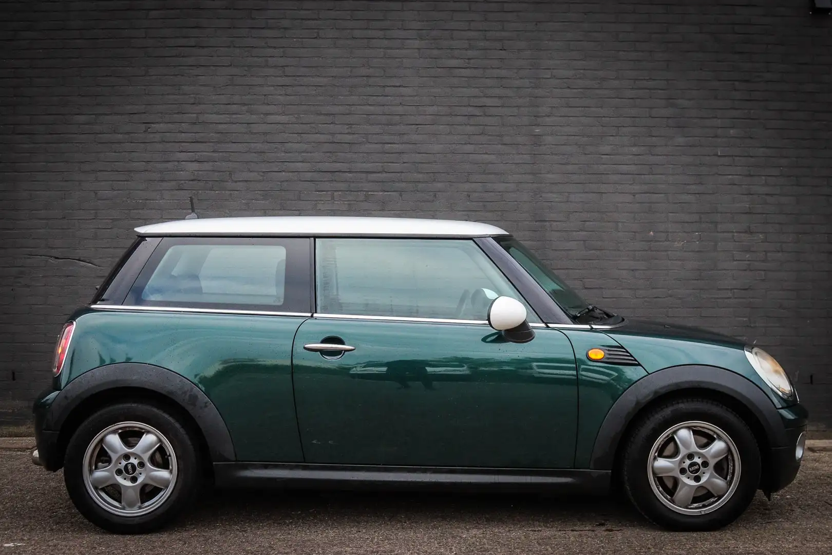 MINI Cooper Mini 1.6 Net binnen; Jouw droomauto? Groen - 2