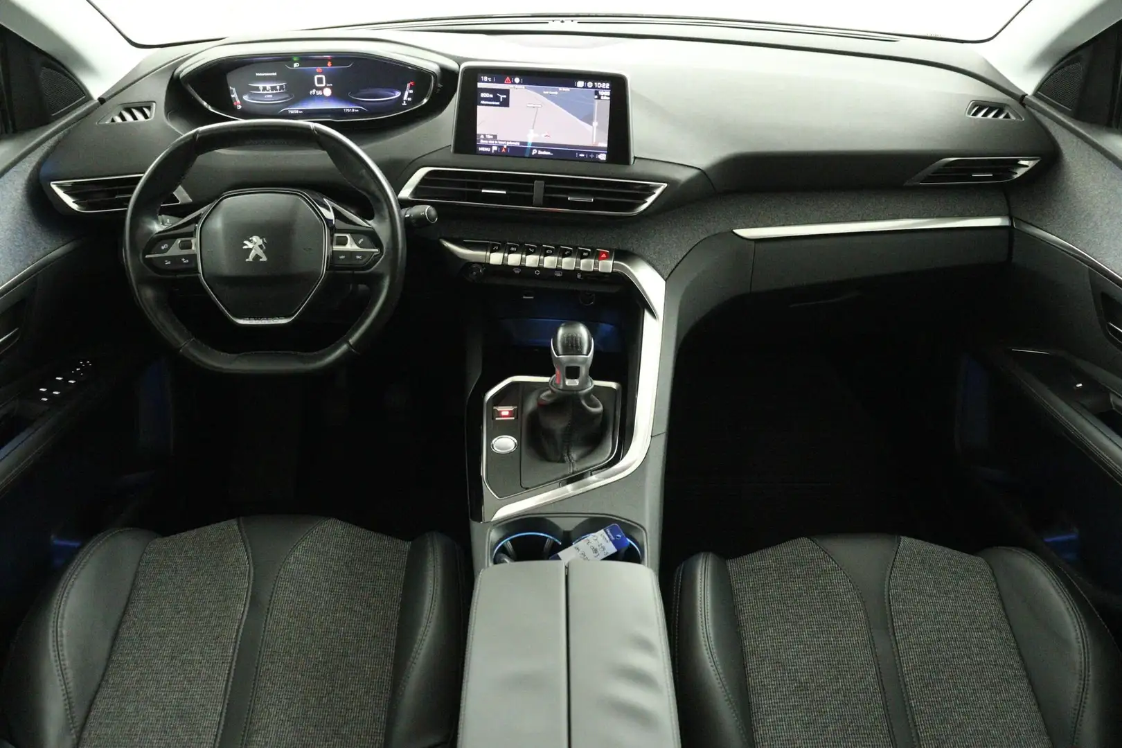 Peugeot 3008 1.2 130pk Allure | Schuif kanteldak | Trekhaak | C Beige - 2