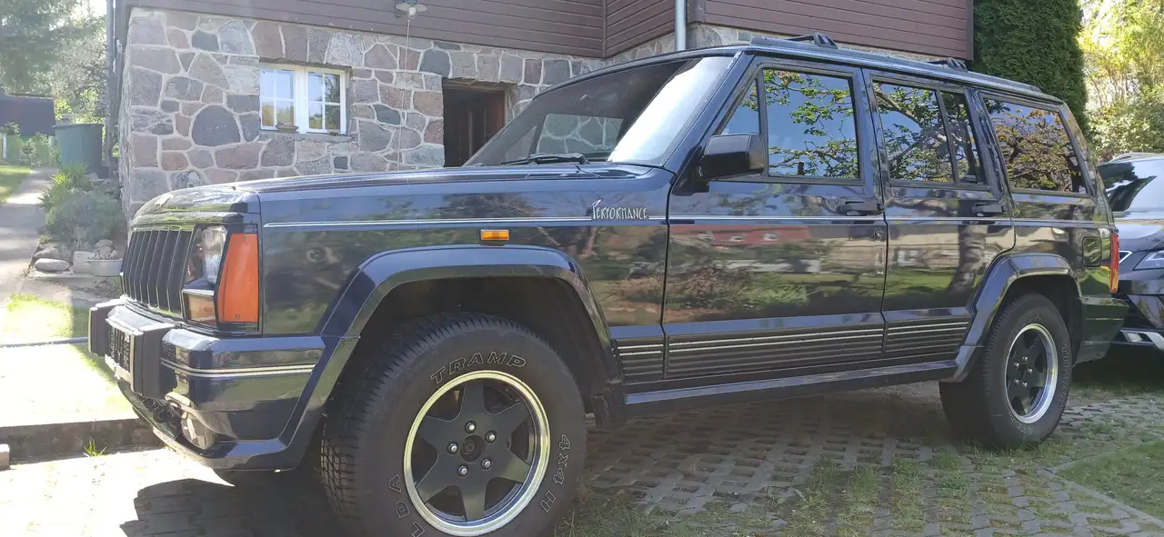 Jeep Cherokee 4.0 Euro, foto 1