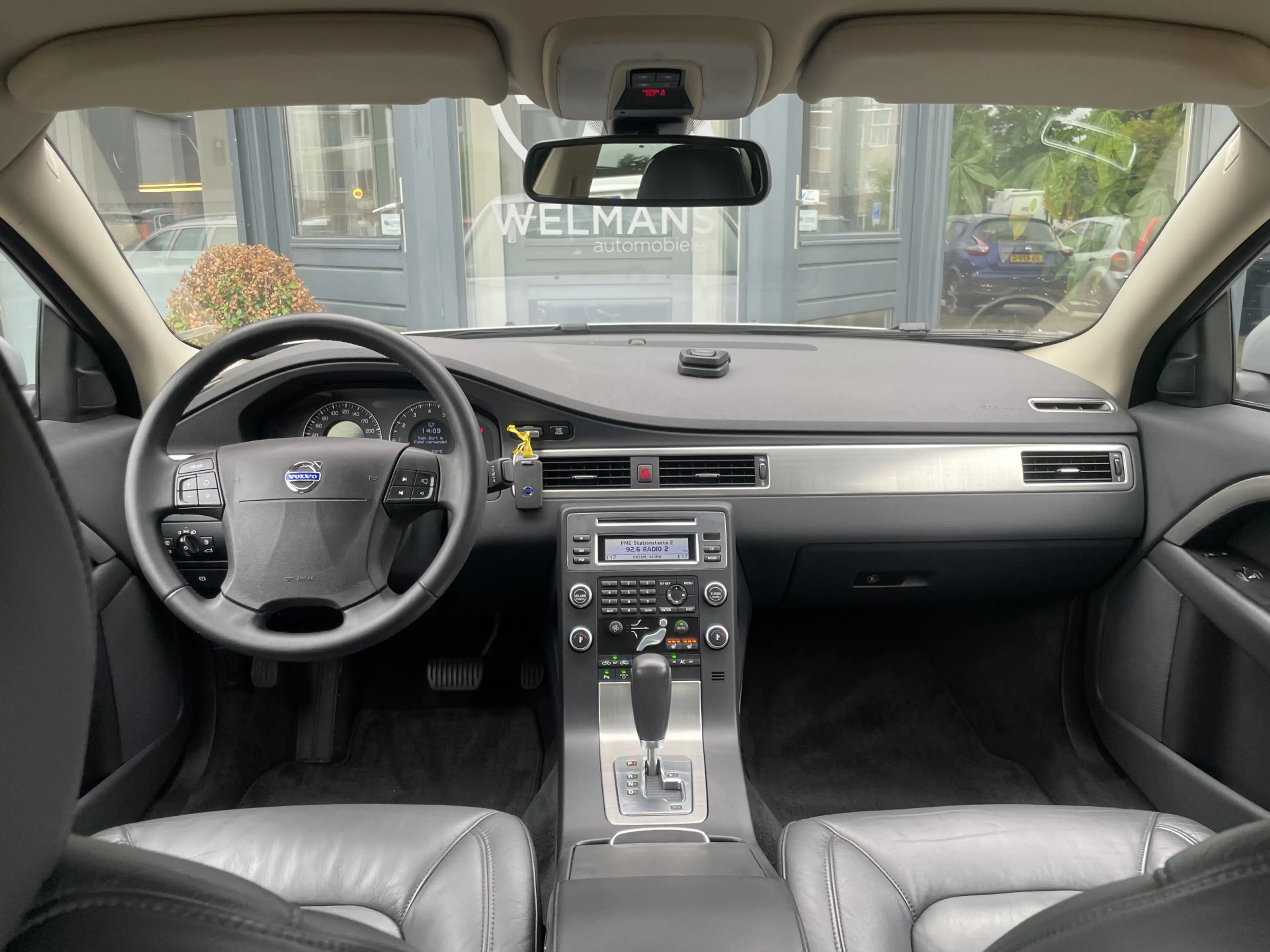 Volvo S80 3.2 Summum Youngtimer | Premium leder | 18 inch | — photo 3