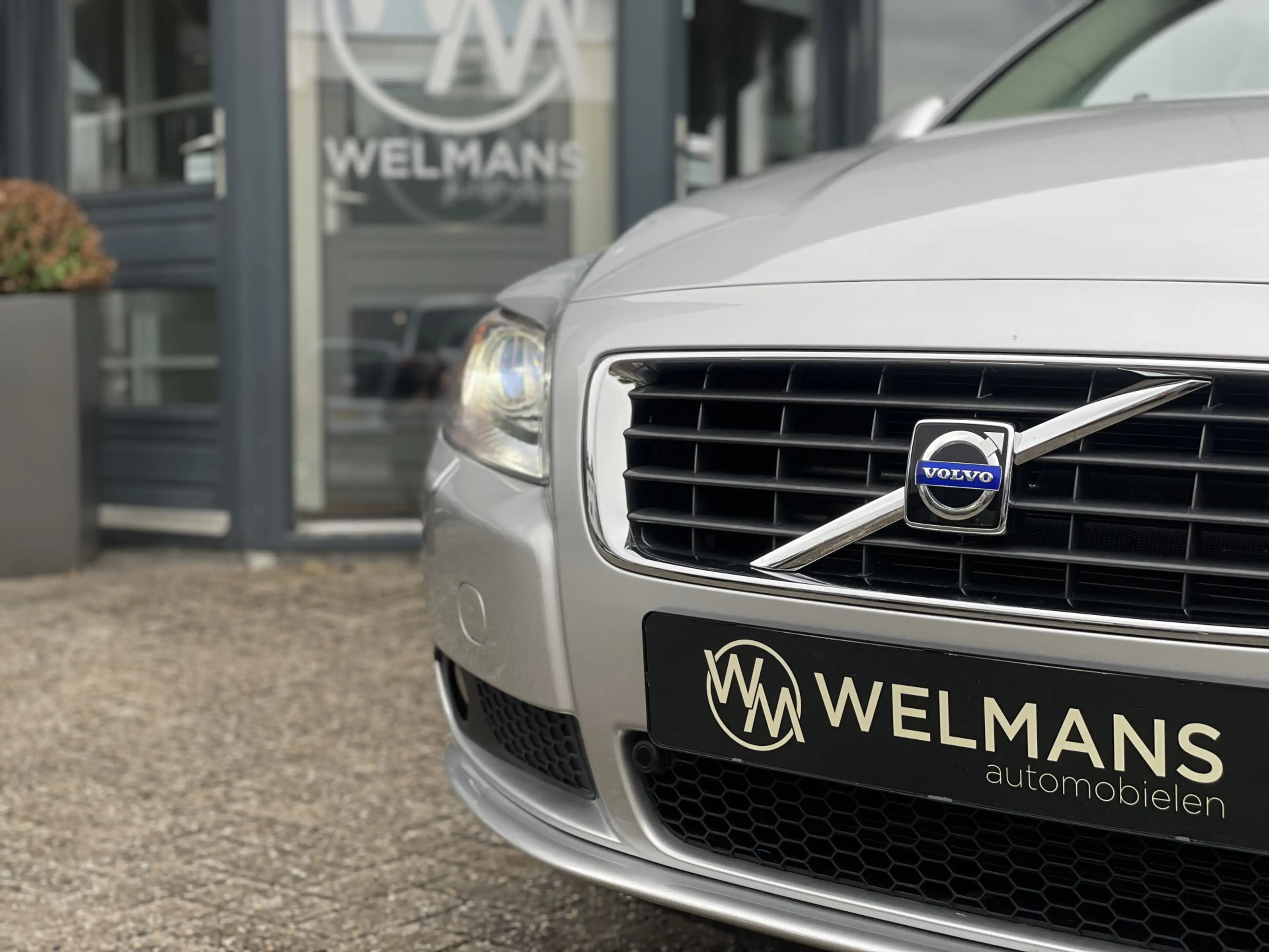 Volvo S80 3.2 Summum Youngtimer | Premium leder | 18 inch | — photo 9
