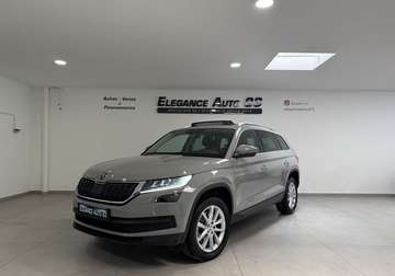 2.0 TDI 200CH SCR STYLE 4X4 DSG7 CARPLAY CAMERA ECLAIRAGE D'AMBIANCE