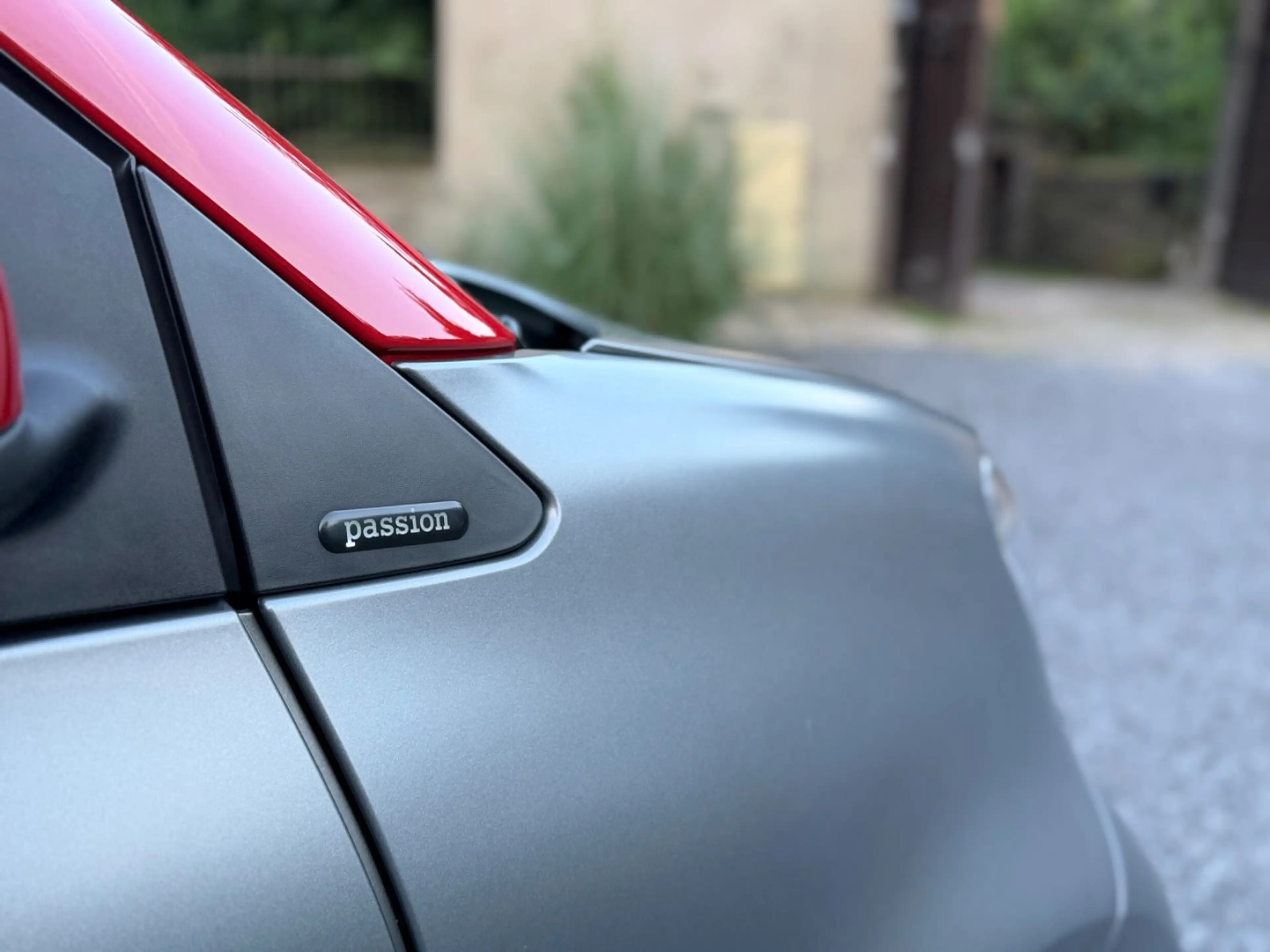 smart forTwo fortwo cabrio Mattgrau AHK Alpine Navi LED — photo 23
