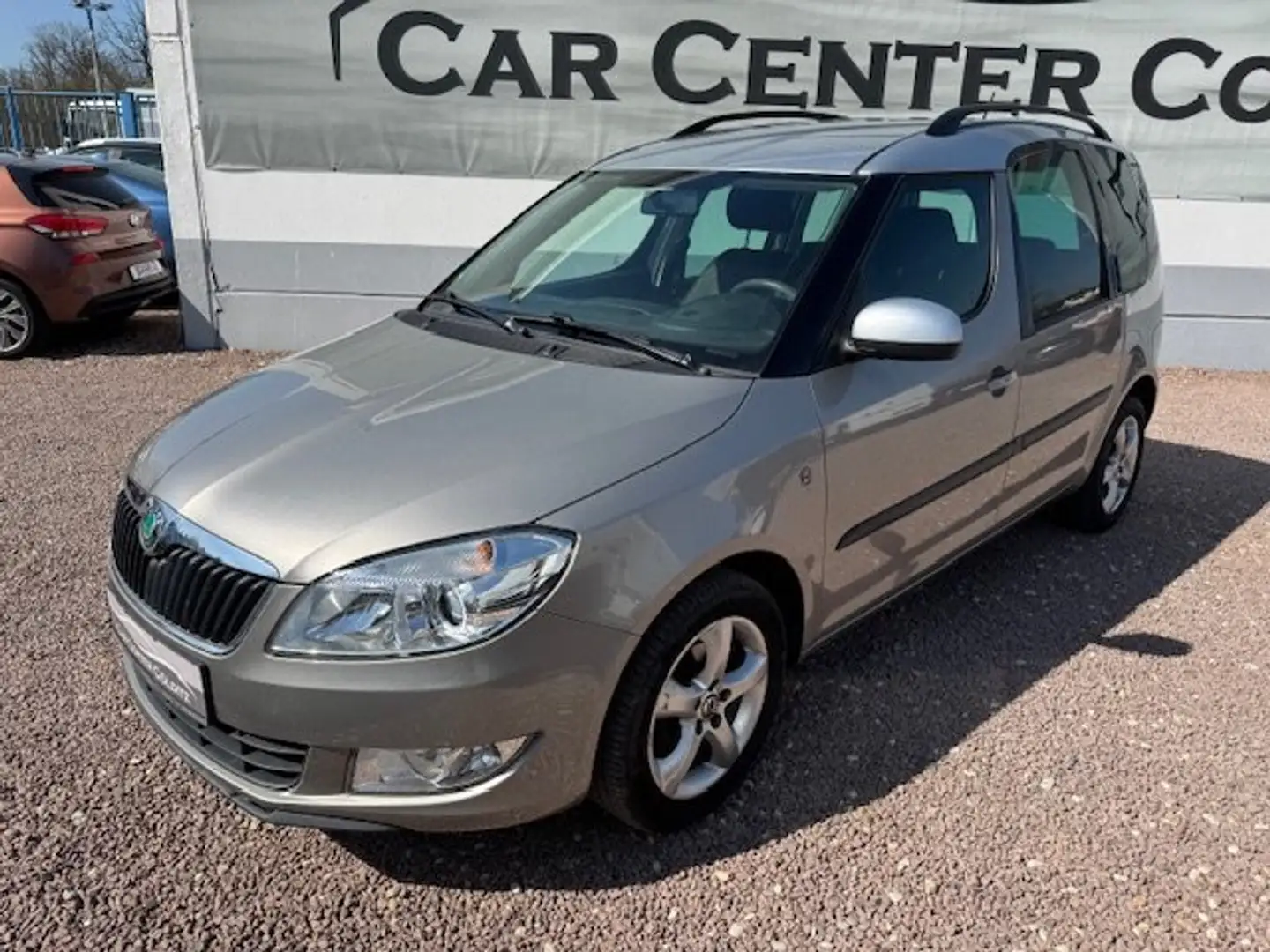 Skoda Roomster Roomster 1.2 TSI 63kW Style*AHK*KlimaAut*SHZ*PDC Beige - 2