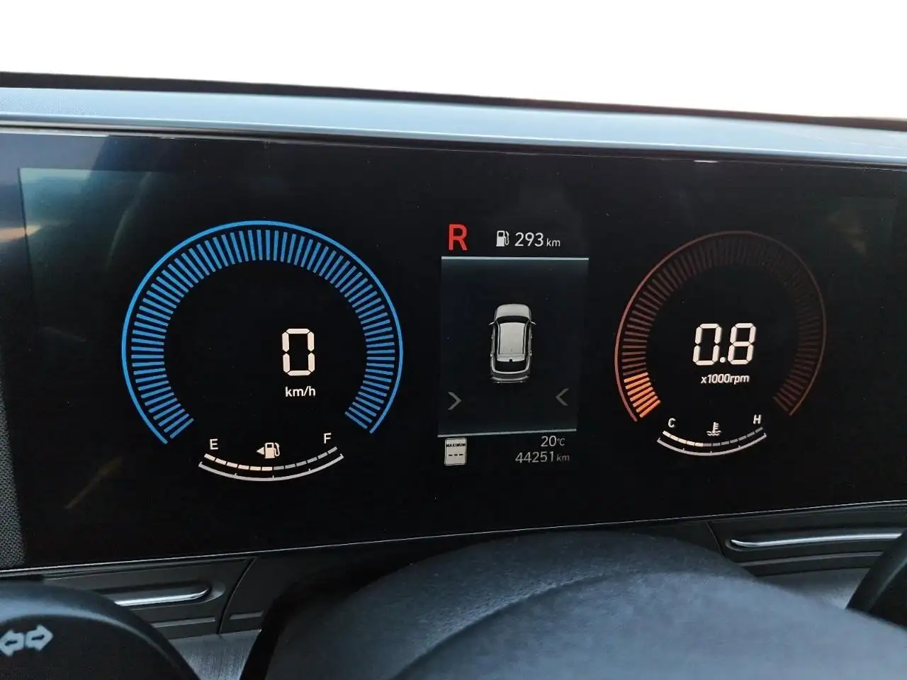 Hyundai KONA снимка Hyundai KONA