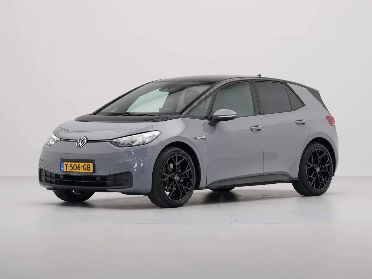 Volkswagen ID.3 Pure 45 kWh Private Lease 450,- pm obv 10.000km/48 Grijs - 2