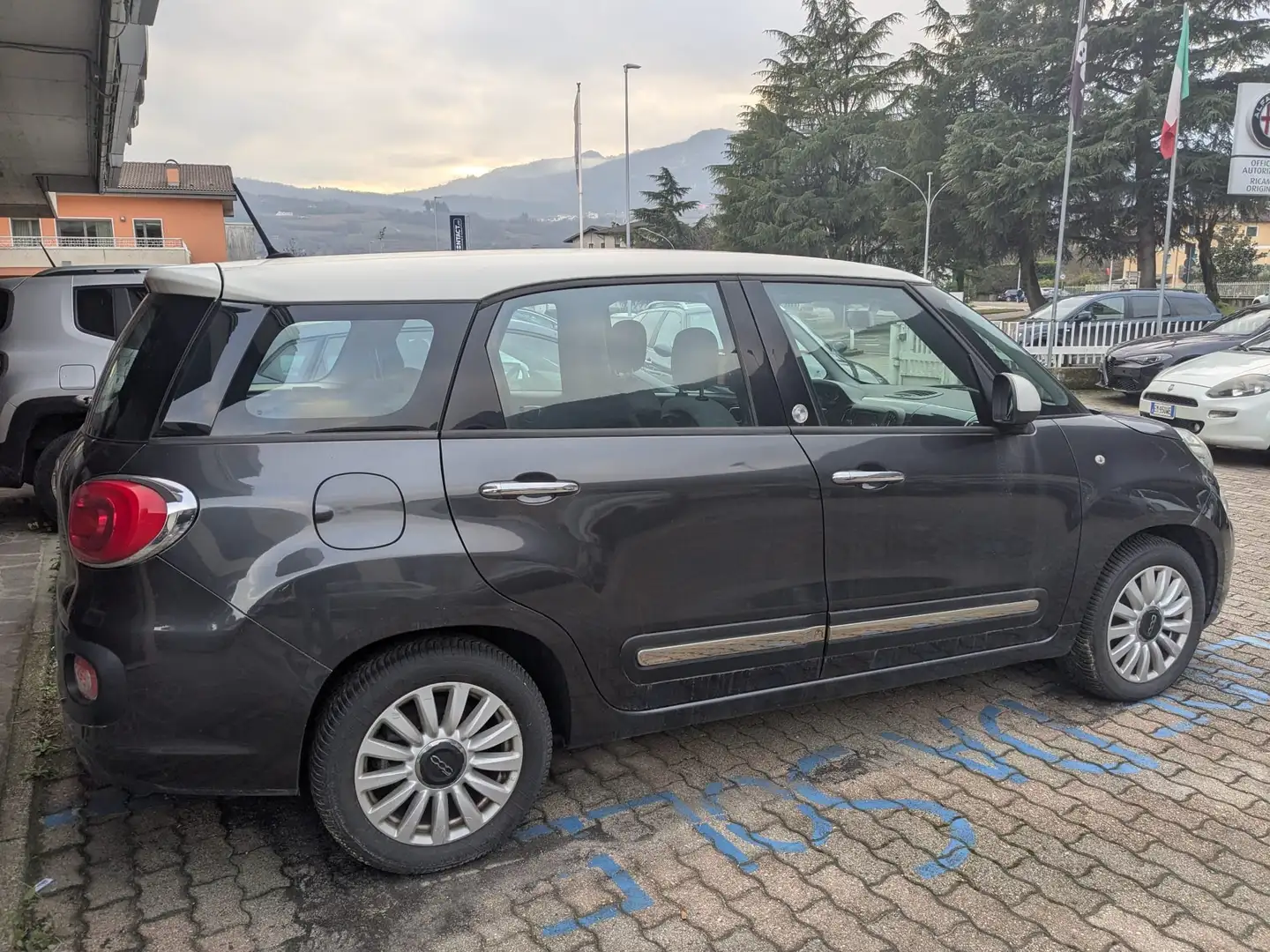 Fiat 500L 500L Living 1.6 mjt Pop Star 105cv Grigio - 1