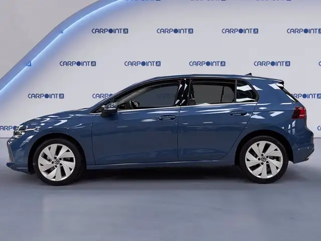 Volkswagen Golf view 4