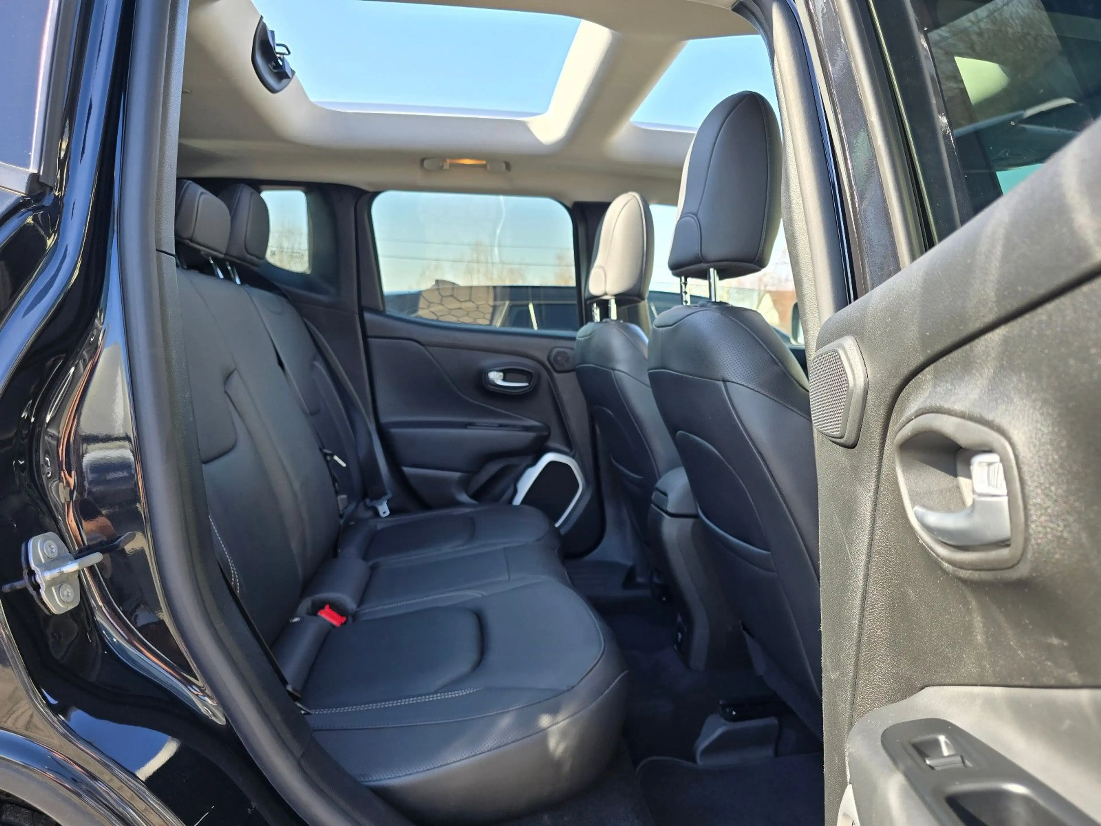 Jeep Renegade Limited 4WD/ TÜV NEU — photo 12
