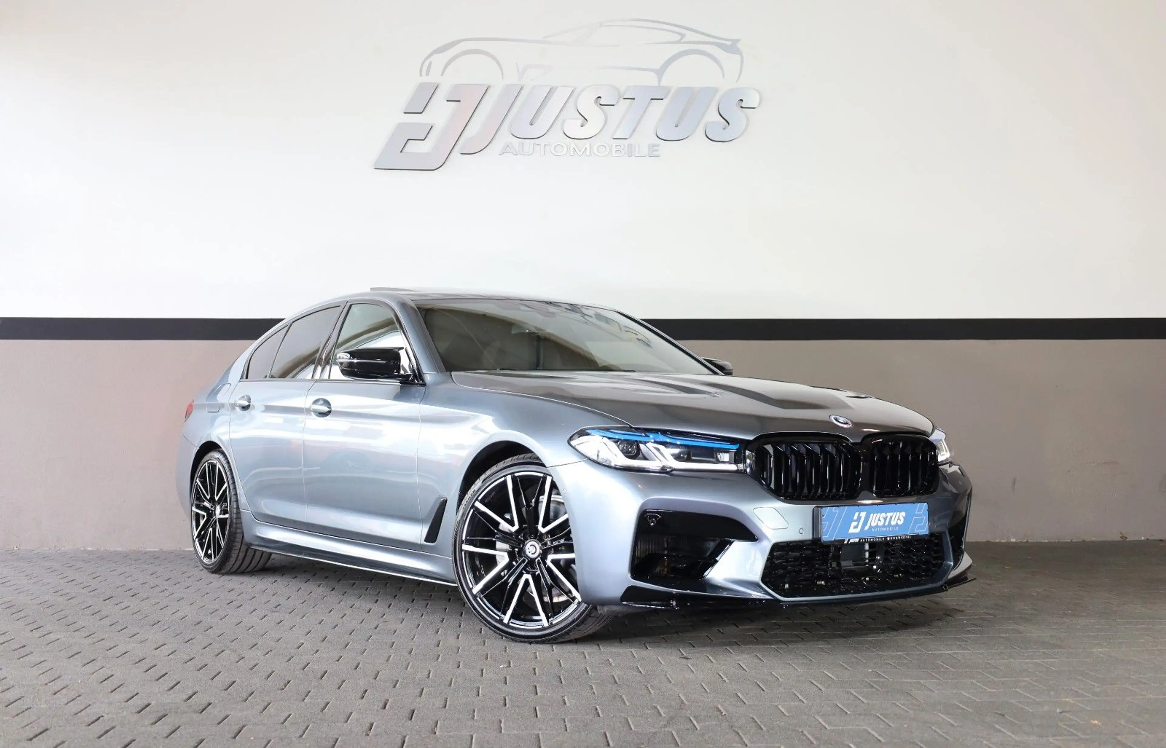 BMW 540 i/LASER/HUD/TOTW/SHZ/ACC/SBD/KAMERA/PDC/R20