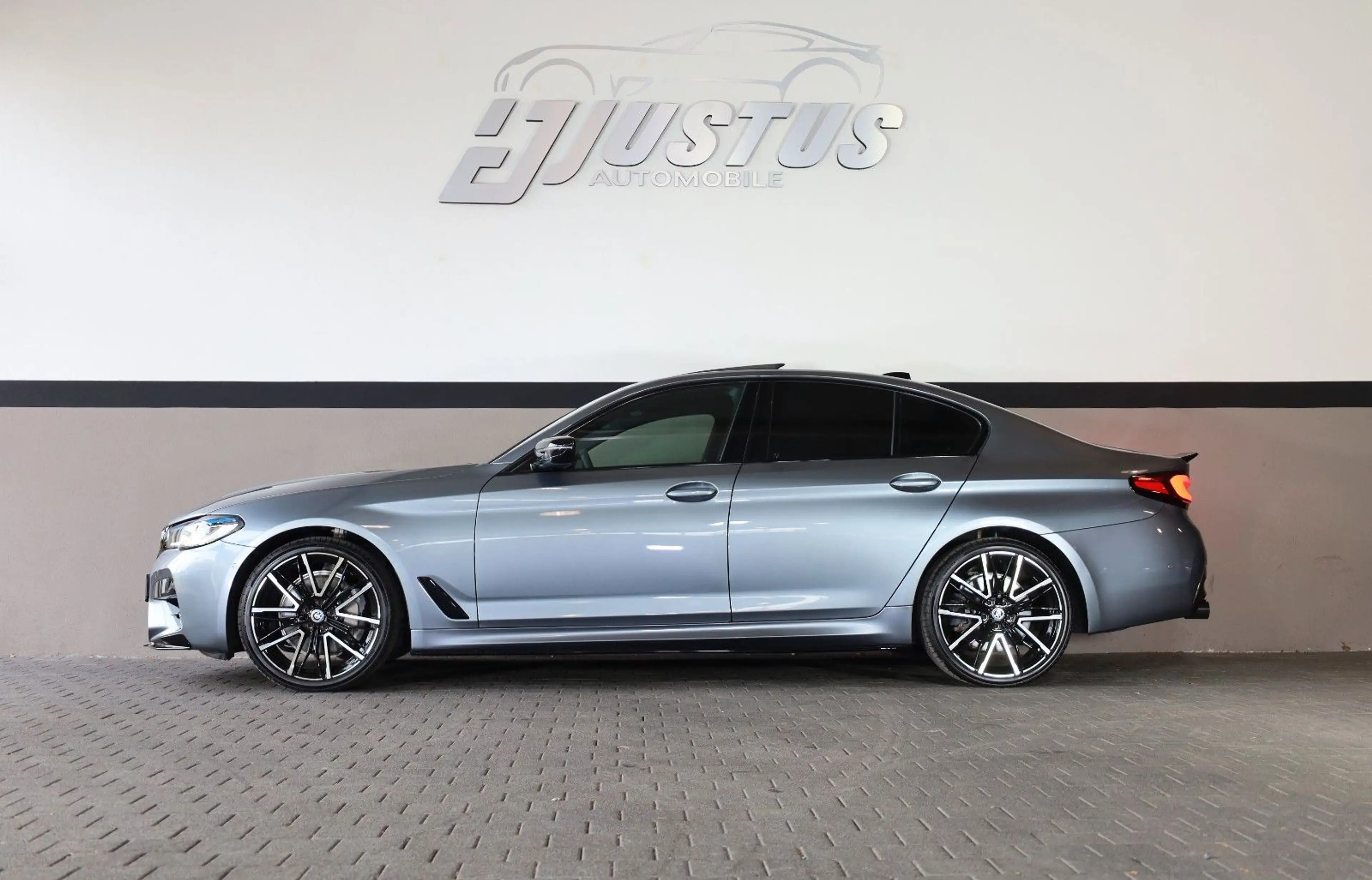 BMW 540 i/LASER/HUD/TOTW/SHZ/ACC/SBD/KAMERA/PDC/R20 — photo 3