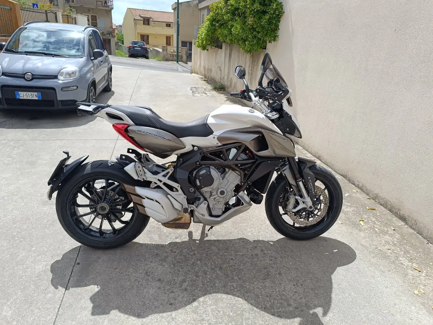 MV Agusta Stradale 800 Eas 2.0 Blanco - 2