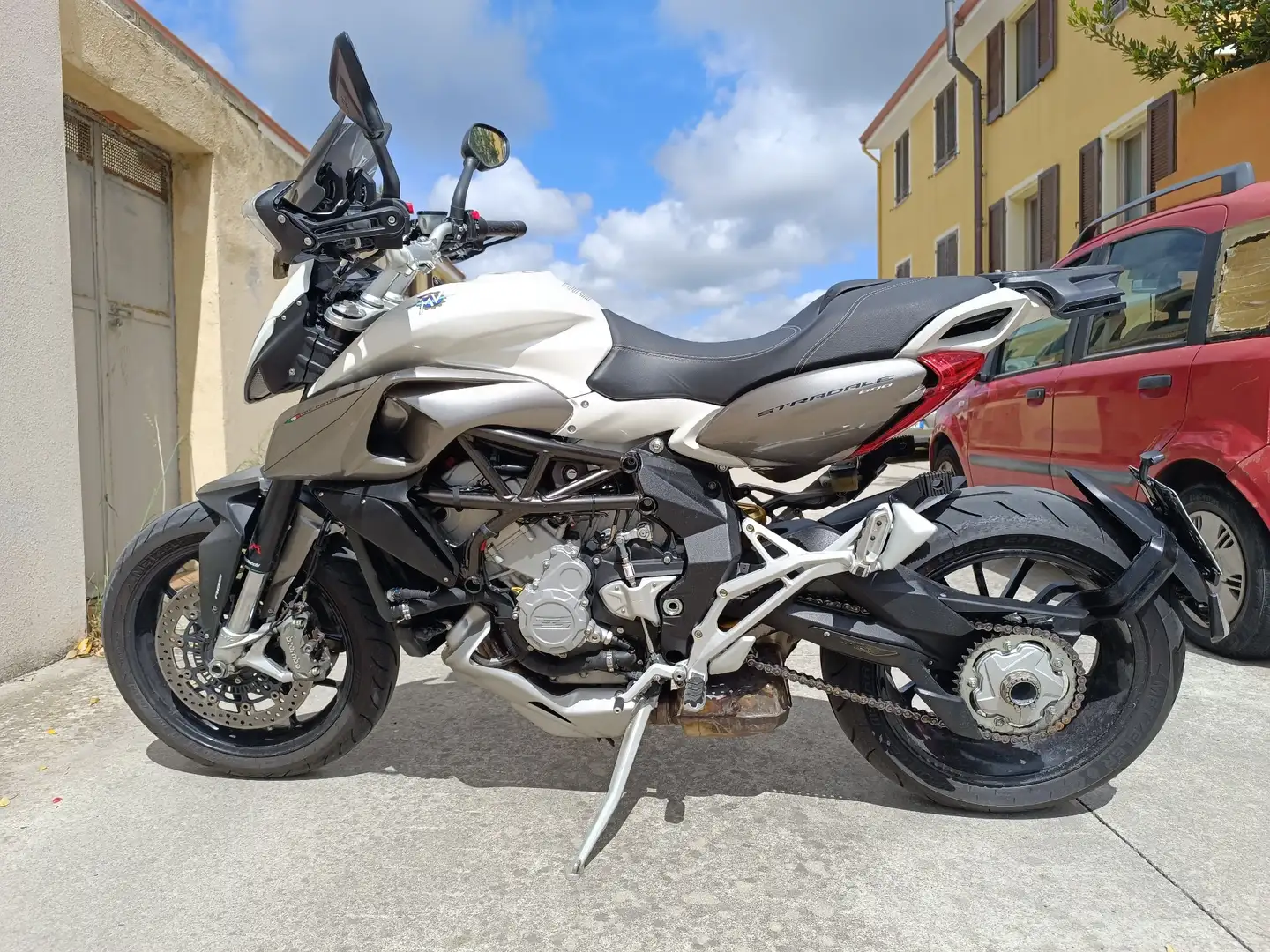 MV Agusta Stradale 800 Eas 2.0 Blanco - 1