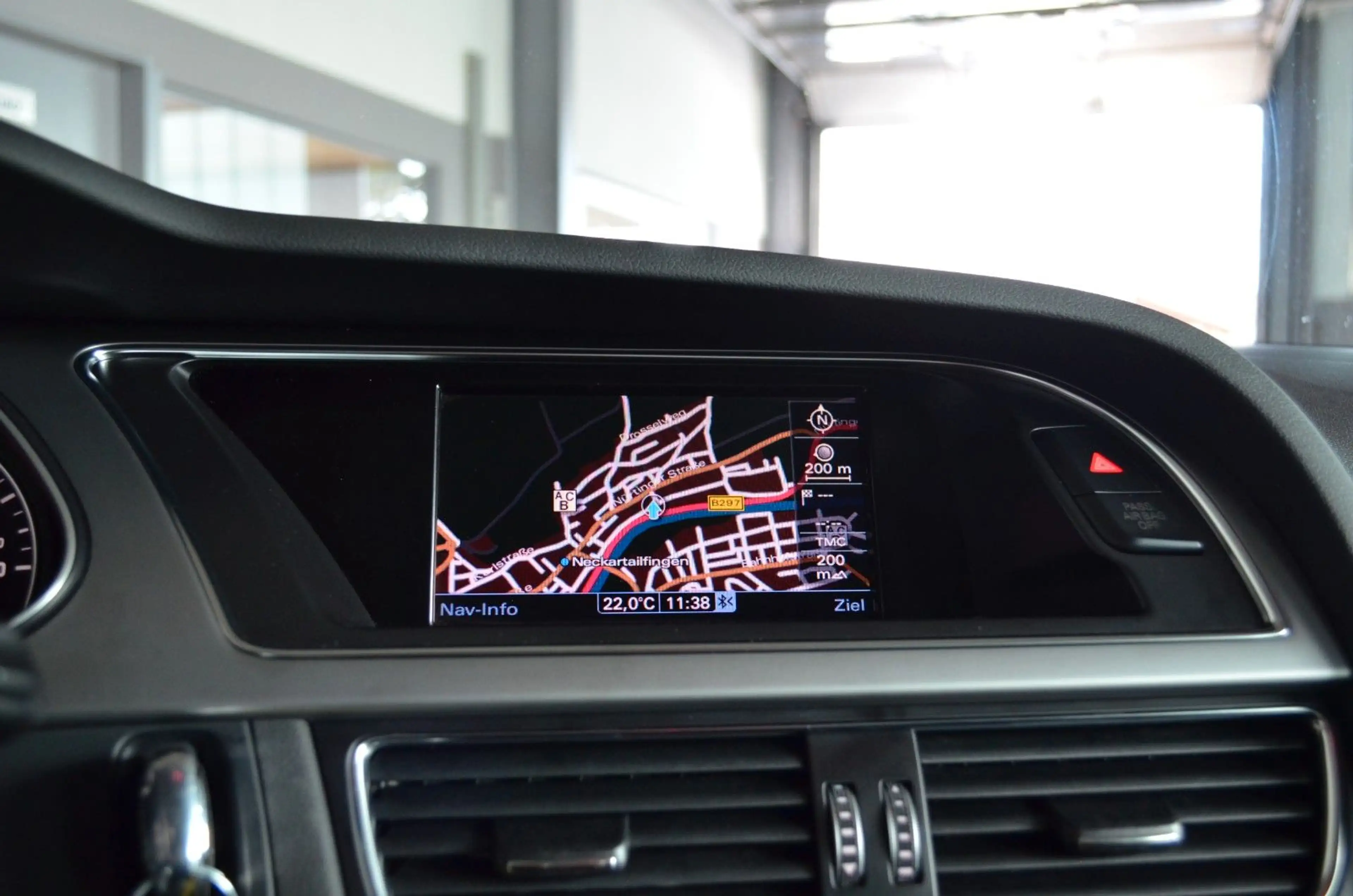 Audi A4 Avant Ambition MMI/SHZ — photo 14