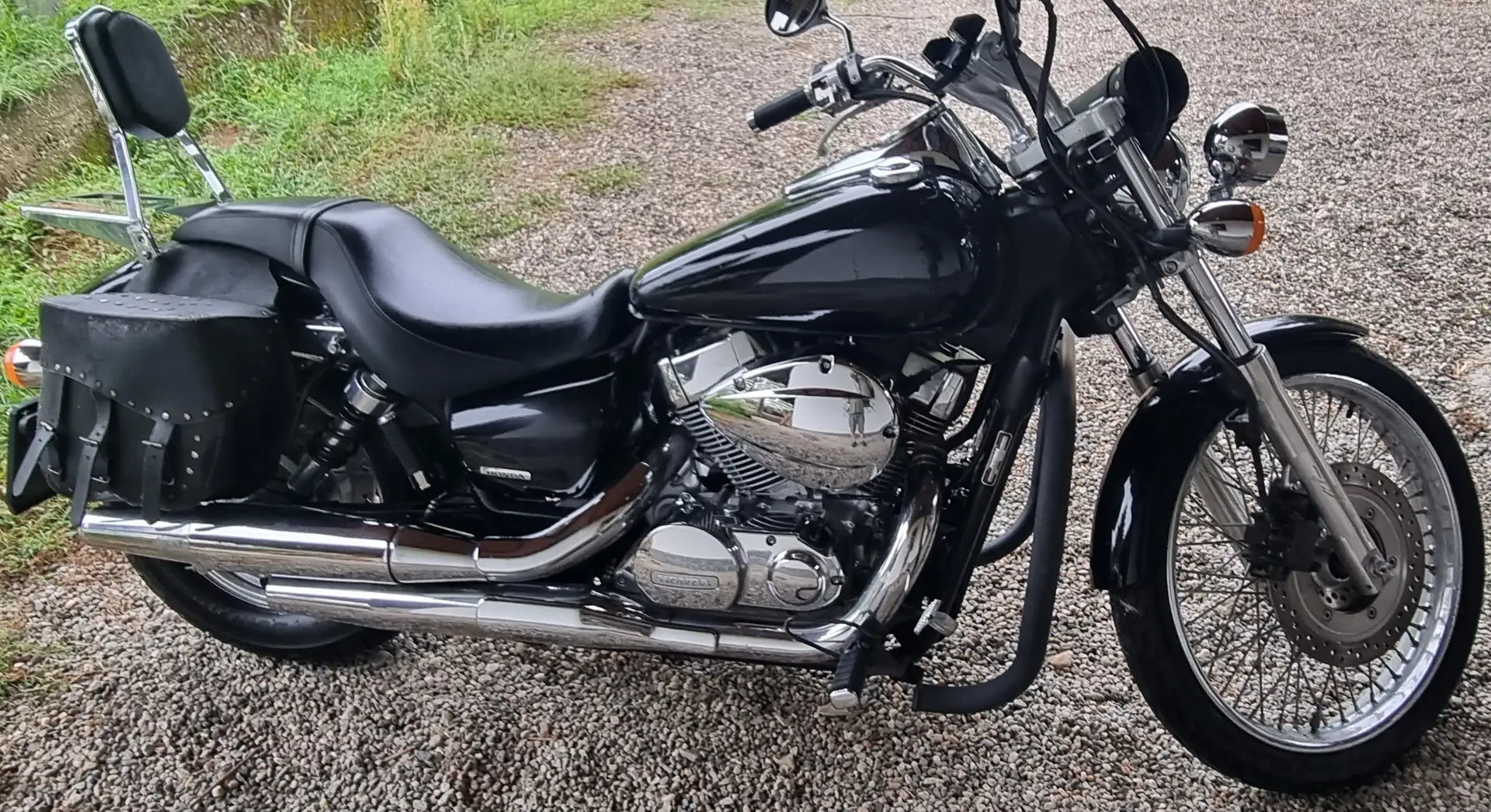 Honda Shadow Spirit VT750C2 Siyah - 1