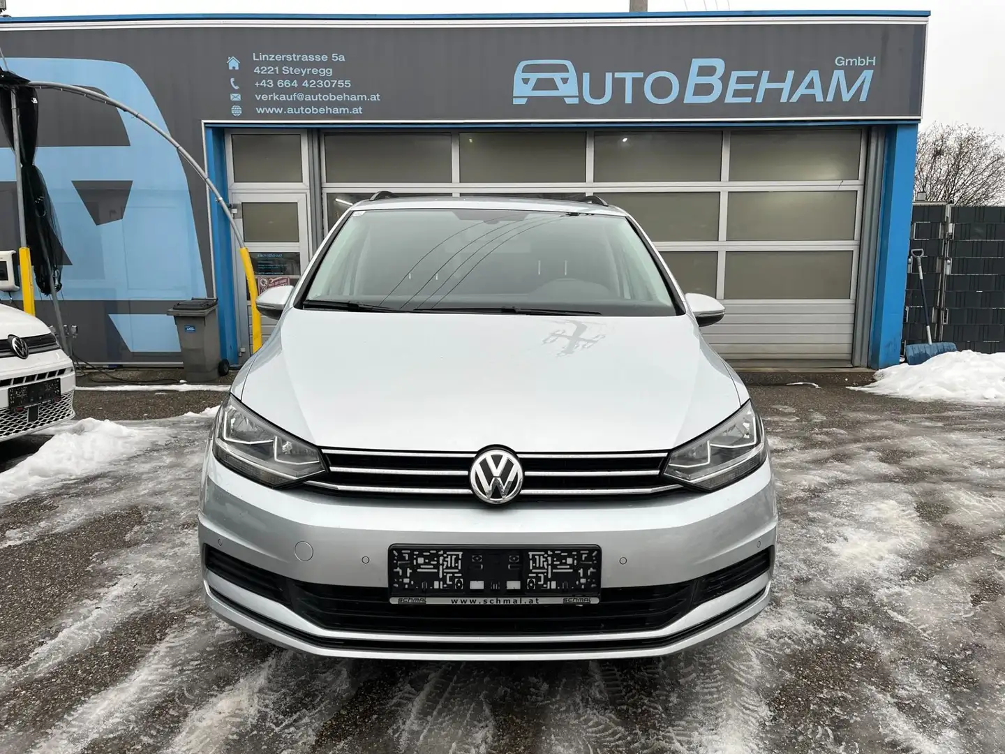 Volkswagen Touran 1,5 TSI ACT Comfortline 7-Sitzer-AHK-ACC Silber - 2