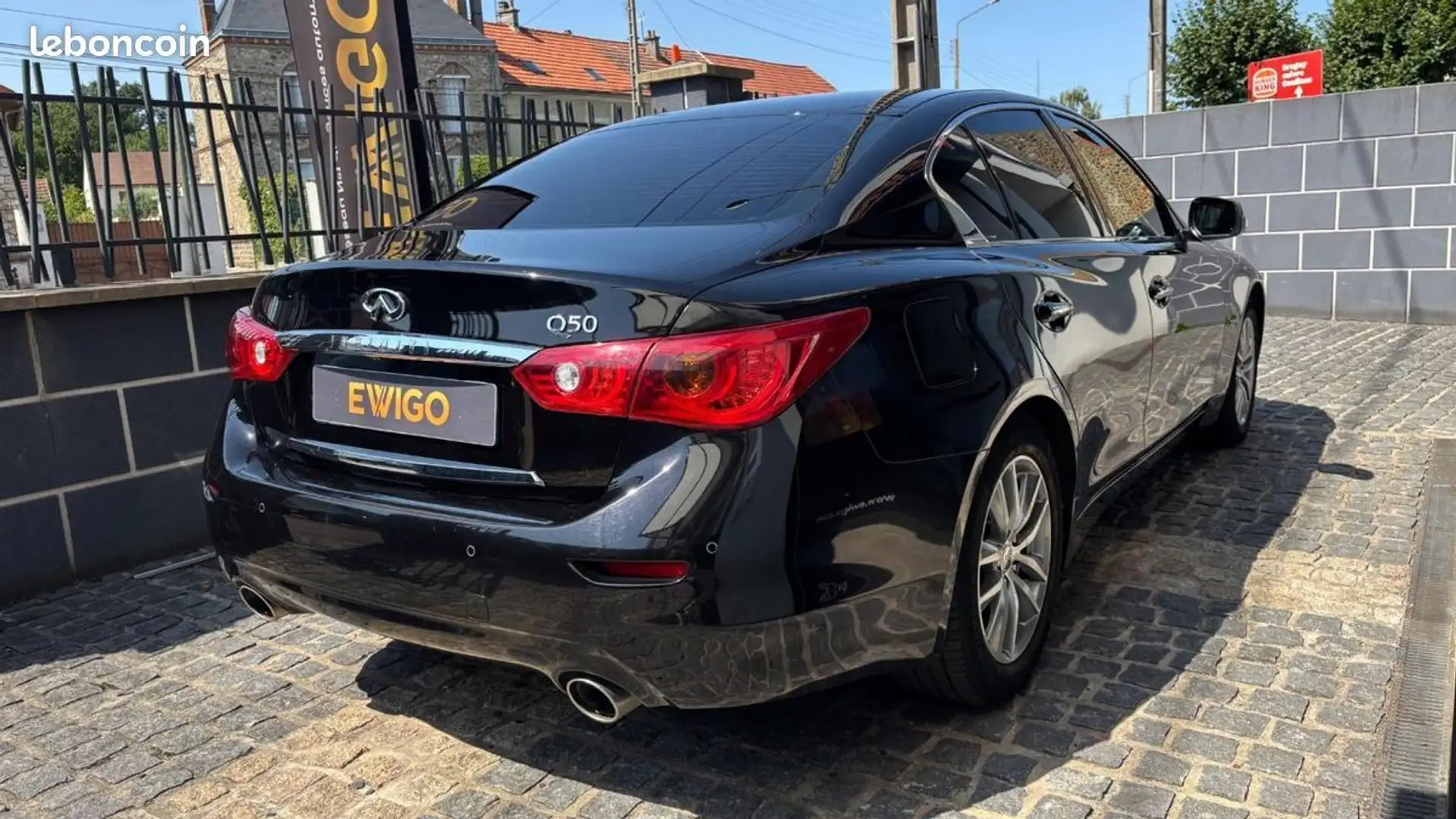 Infiniti Q50 2.2 D 170ch PREMIUM BVA Schwarz - 2