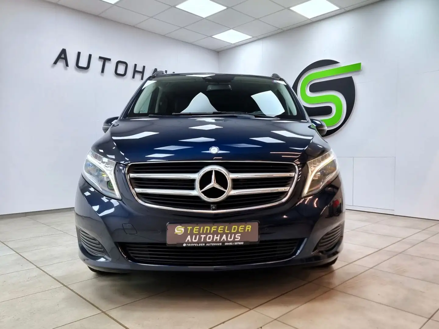 Mercedes-Benz V 250 Avantgarde/ LED / LEDER / 360° / BURMESTER Blau - 2