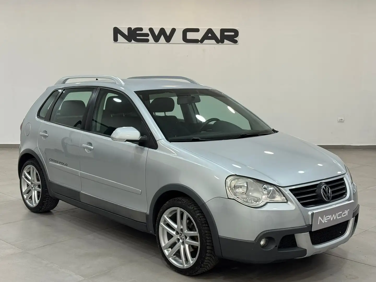 Volkswagen Polo Polo cross 1.4/80CV 16V 5p. Comfort. BiFuel G Grigio - 1
