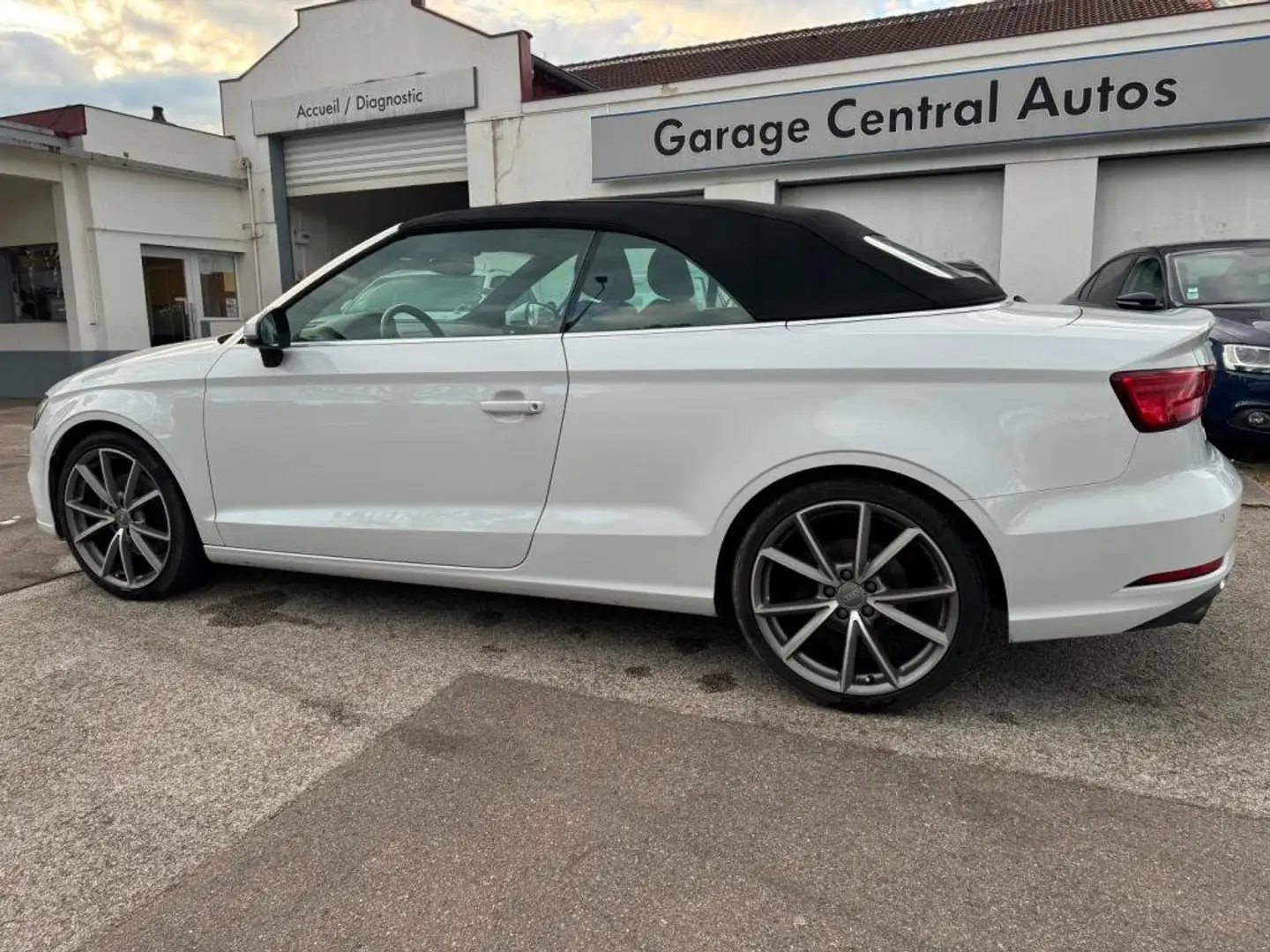 Audi A3 Cabriolet 2.0 TFSI 190 S tronic 7 Design Luxe Bianco - 1