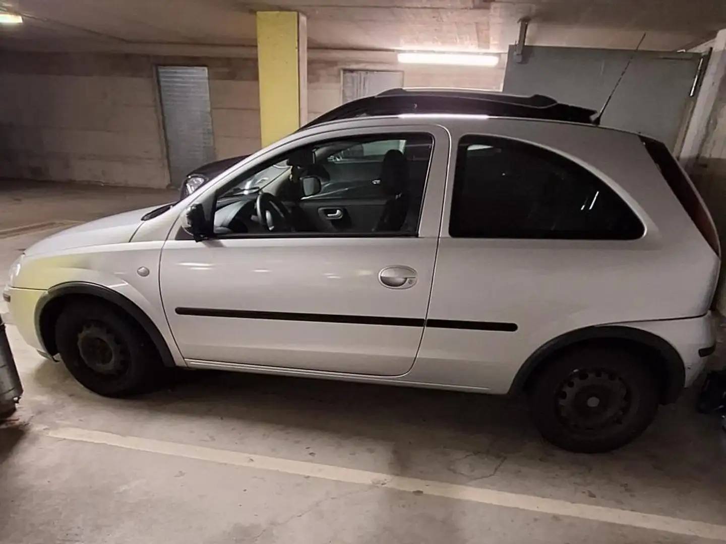 Opel Corsa Corsa 1,3 CDTI 16V Silber - 2