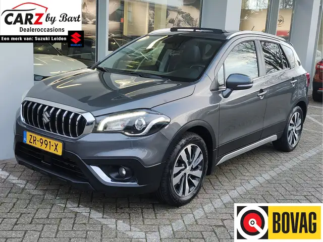 Suzuki S-Cross 1.0 BOOSTERJET STIJL Open dak | Leder | Trekhaak |