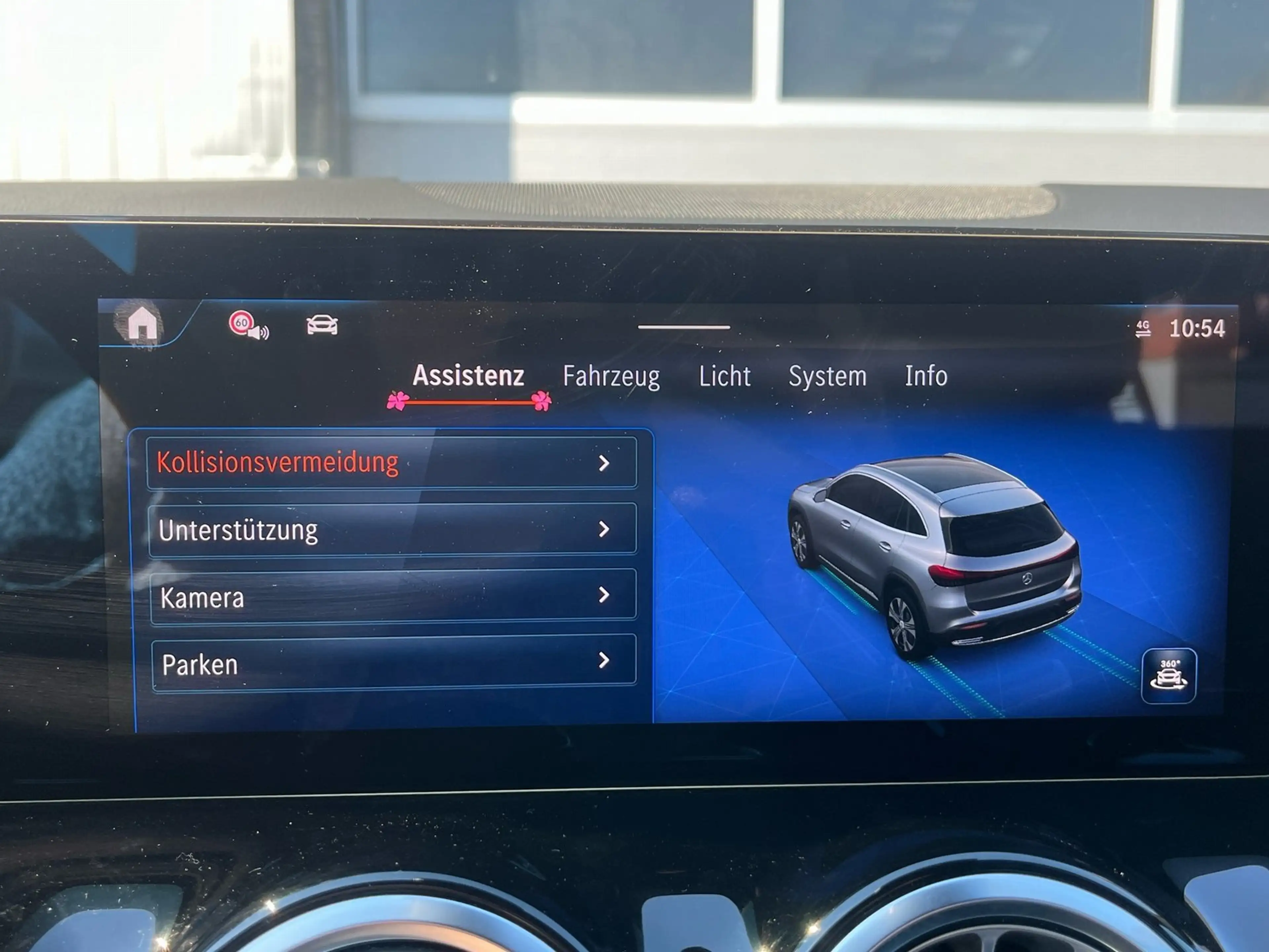 Mercedes-Benz EQA 250 + Progressive Adv./Distronic/WinterP/Flex — photo 12