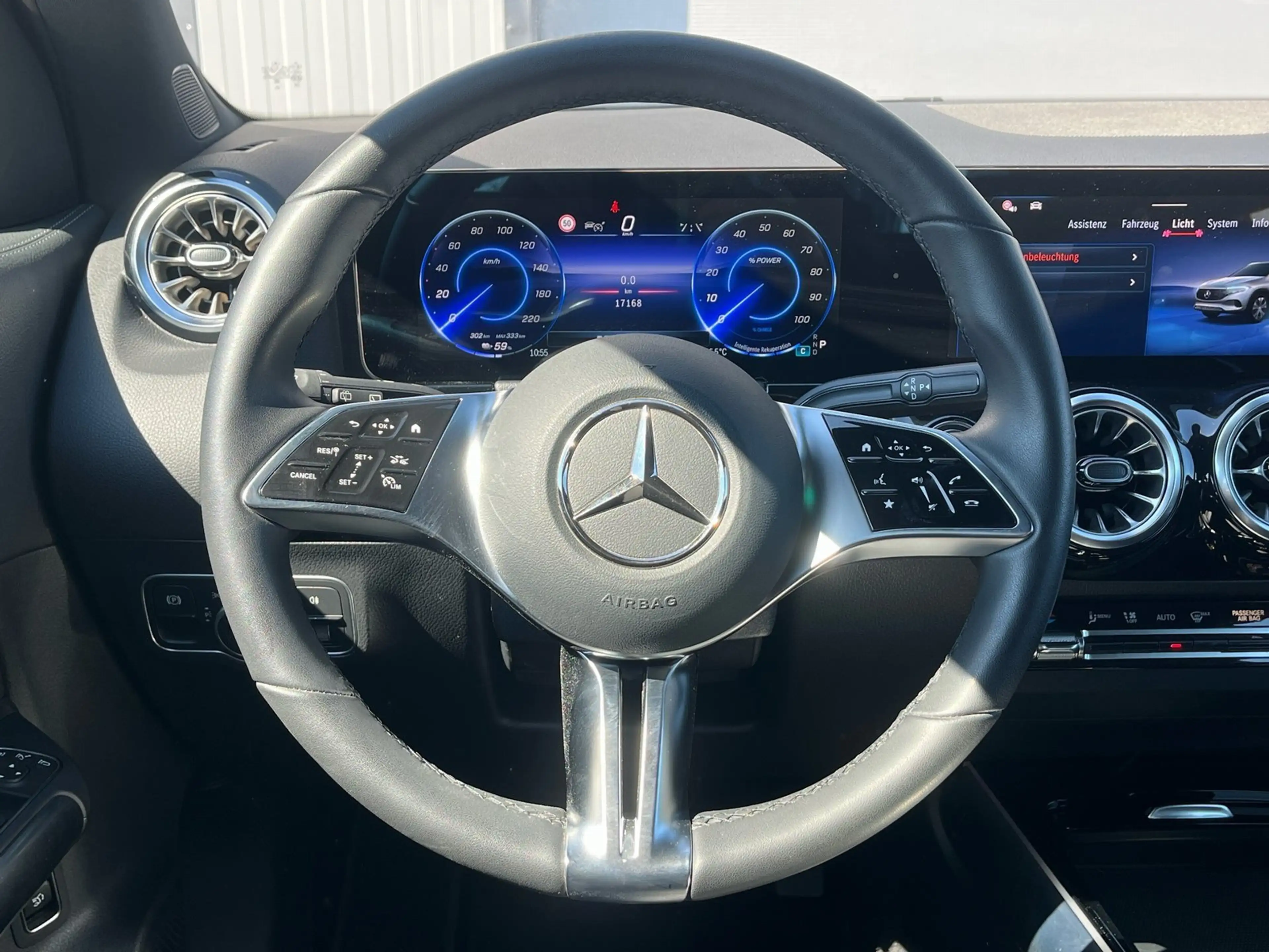 Mercedes-Benz EQA 250 + Progressive Adv./Distronic/WinterP/Flex — photo 8