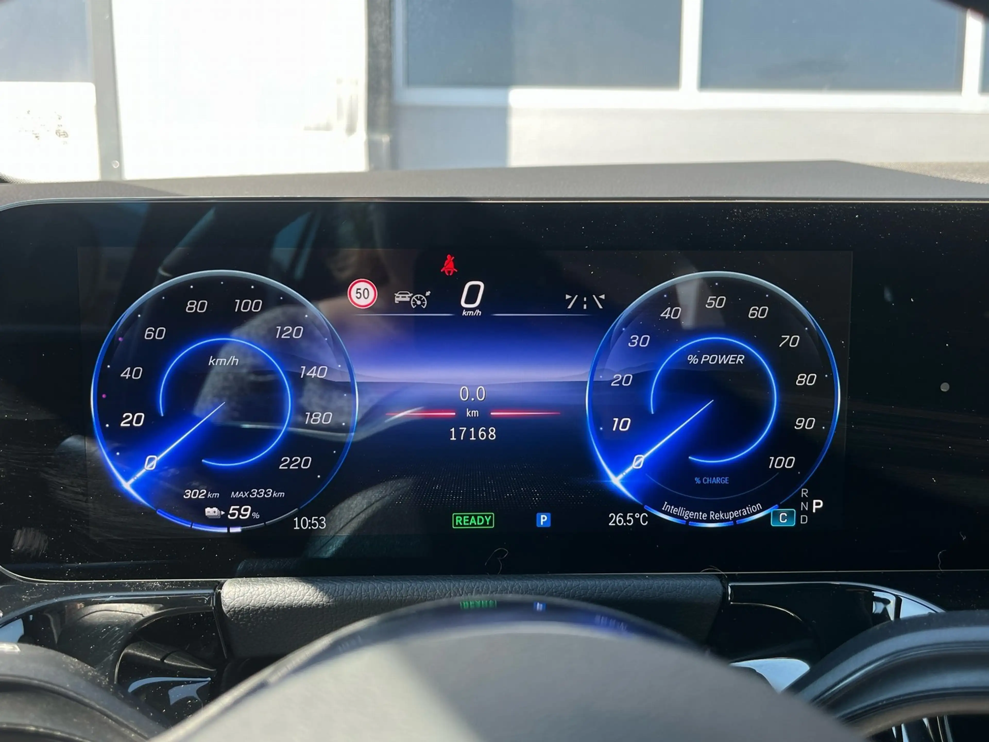 Mercedes-Benz EQA 250 + Progressive Adv./Distronic/WinterP/Flex — photo 9