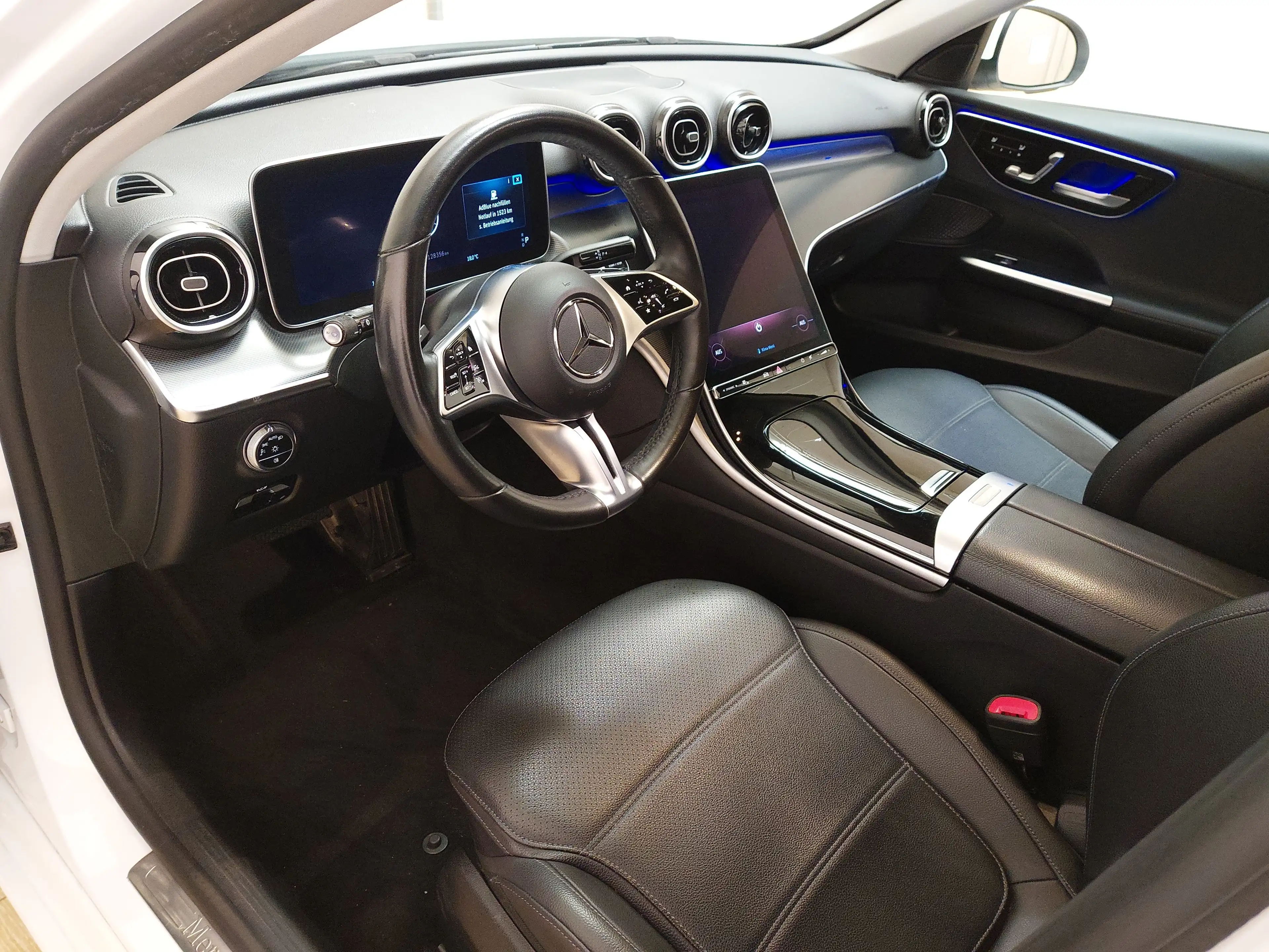 Mercedes-Benz C 220 MB C 220 T d Avantgarde Leder Navi LED AHK 360° — photo 6