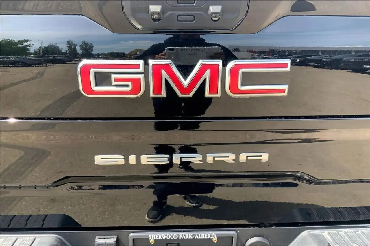 GMC Sierra 1500 fotografie GMC Sierra 1500