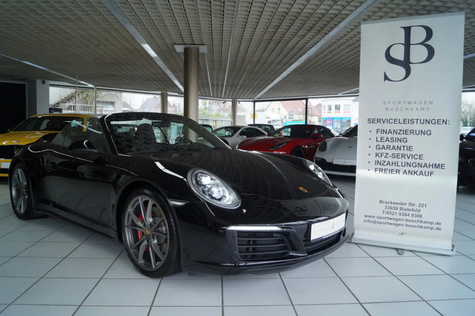 Porsche 911 Carrera 4S Cabriolet SPORTCHRONO S-ABGAS Noir - 1