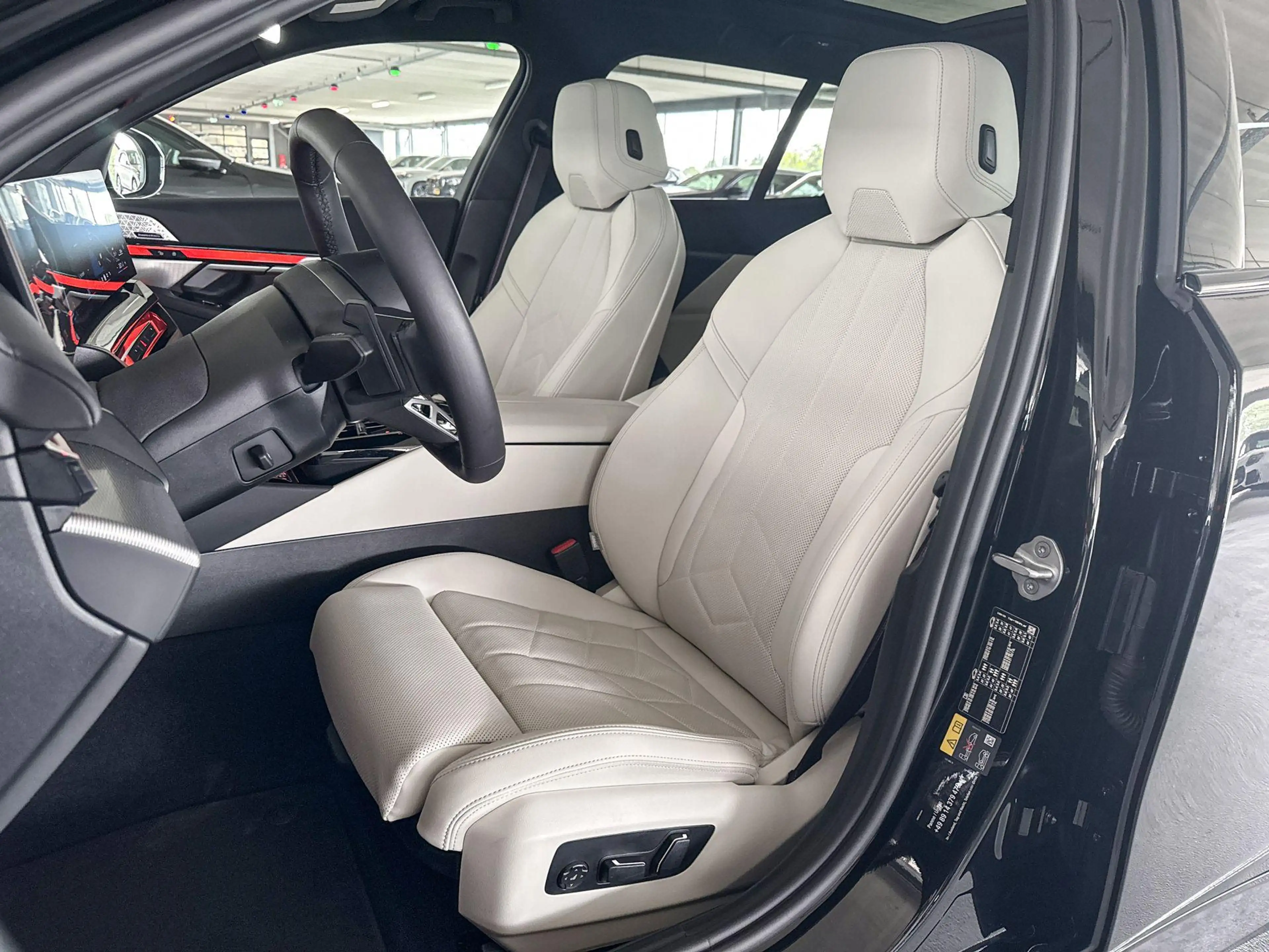 BMW 550 5 Serie Touring 550e xDrive — photo 9