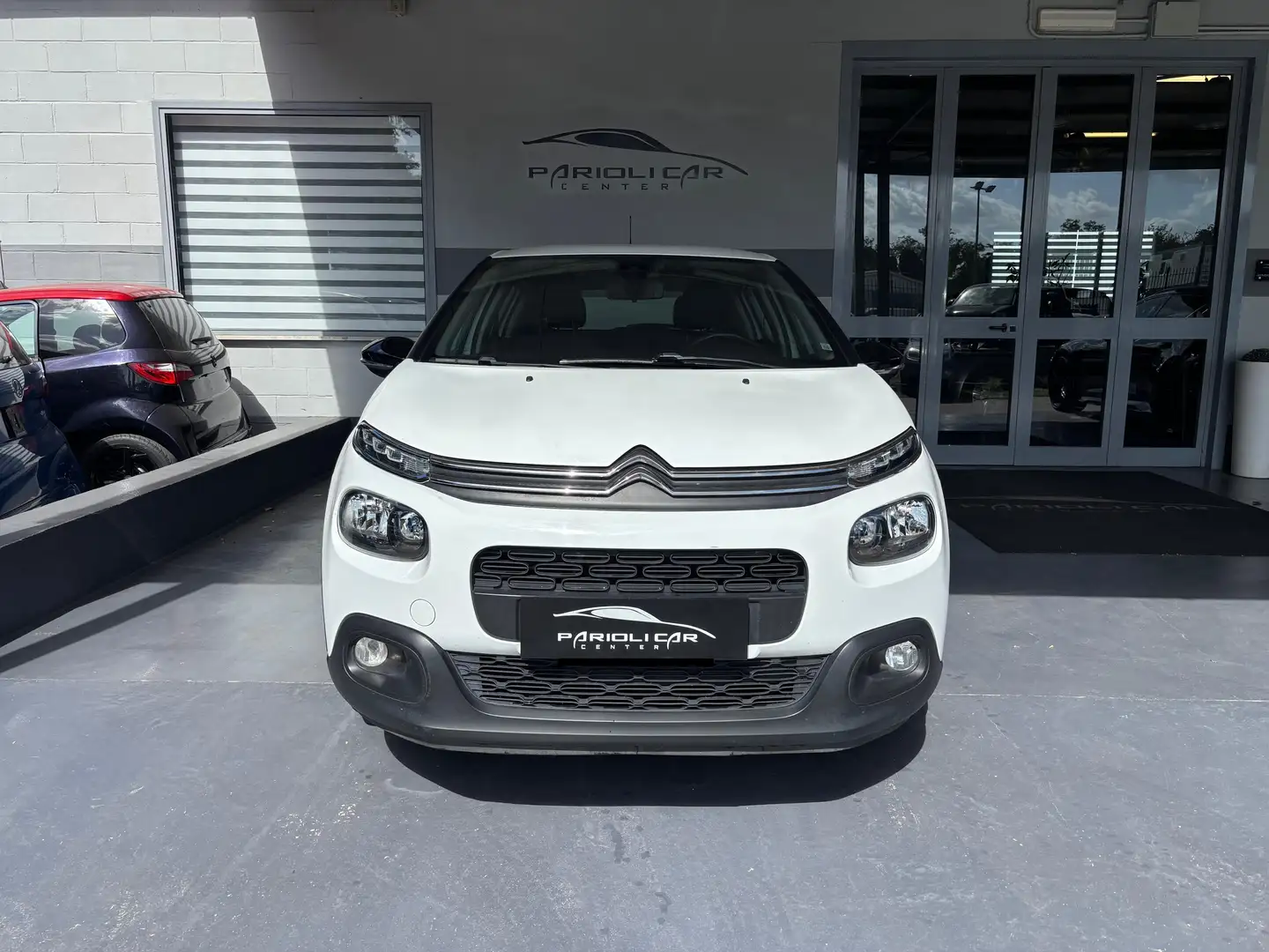 Citroen C3 C3 1.2 puretech Feel Gpl 82cv neopatentati Blanc - 1