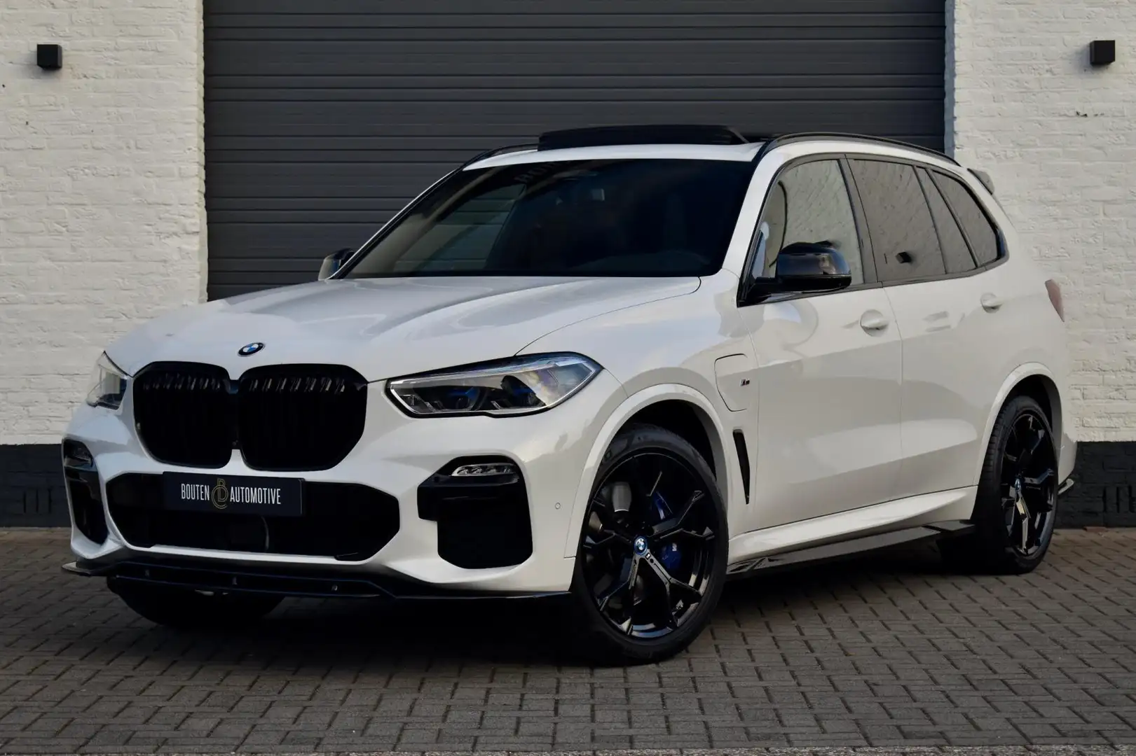 BMW X5 XDrive45e High Executive M-Sport | Pano | M-Stoele Blanc - 1