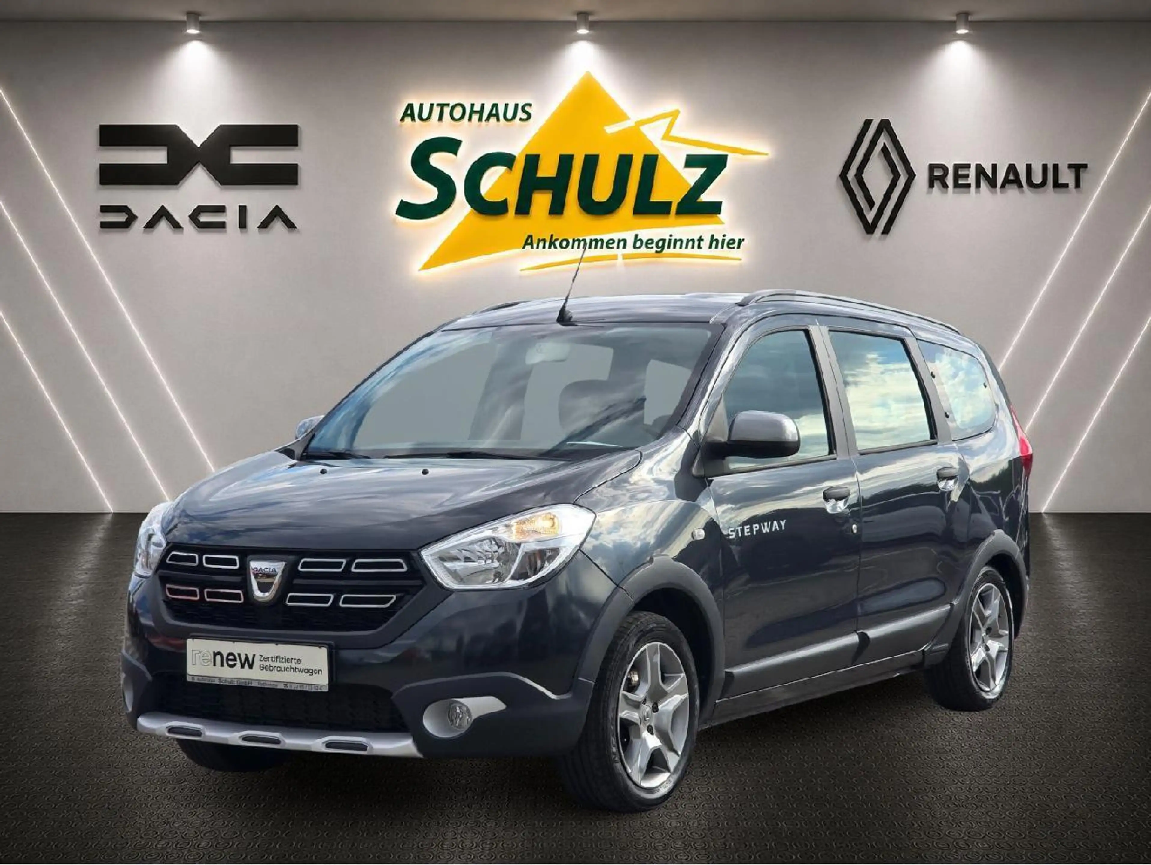 Dacia Lodgy Stepway Selection Blue dCi 115 7-Sitzer