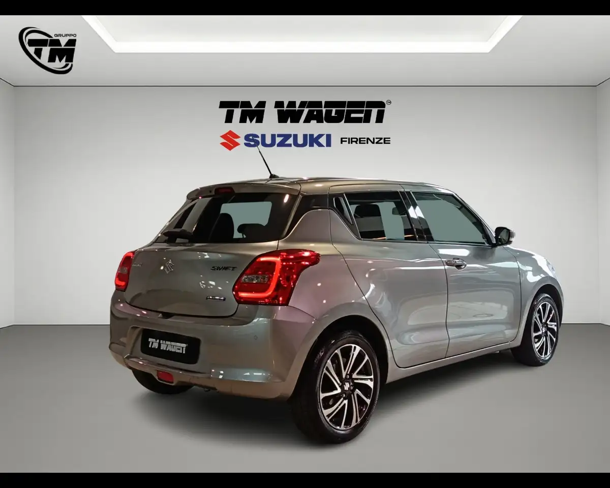 Suzuki Swift 1.2 Hybrid Top 83CV *NEOPATENTATI* 2023, миниатюра 8