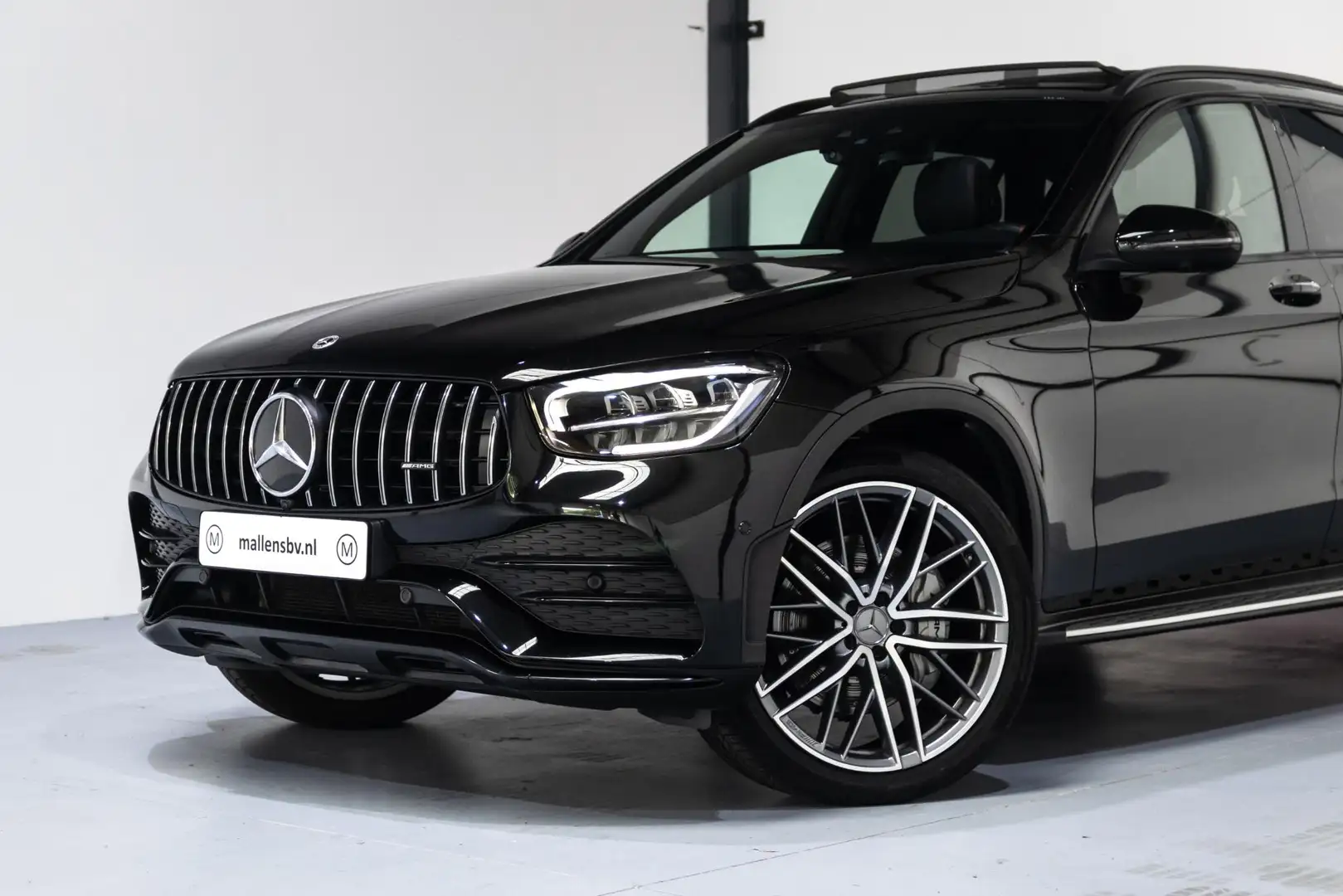 Mercedes-Benz GLC 43 AMG 4MATIC Premium Plus BOMVOL/PANO/BURMESTER/MEMORY/T Zwart - 2