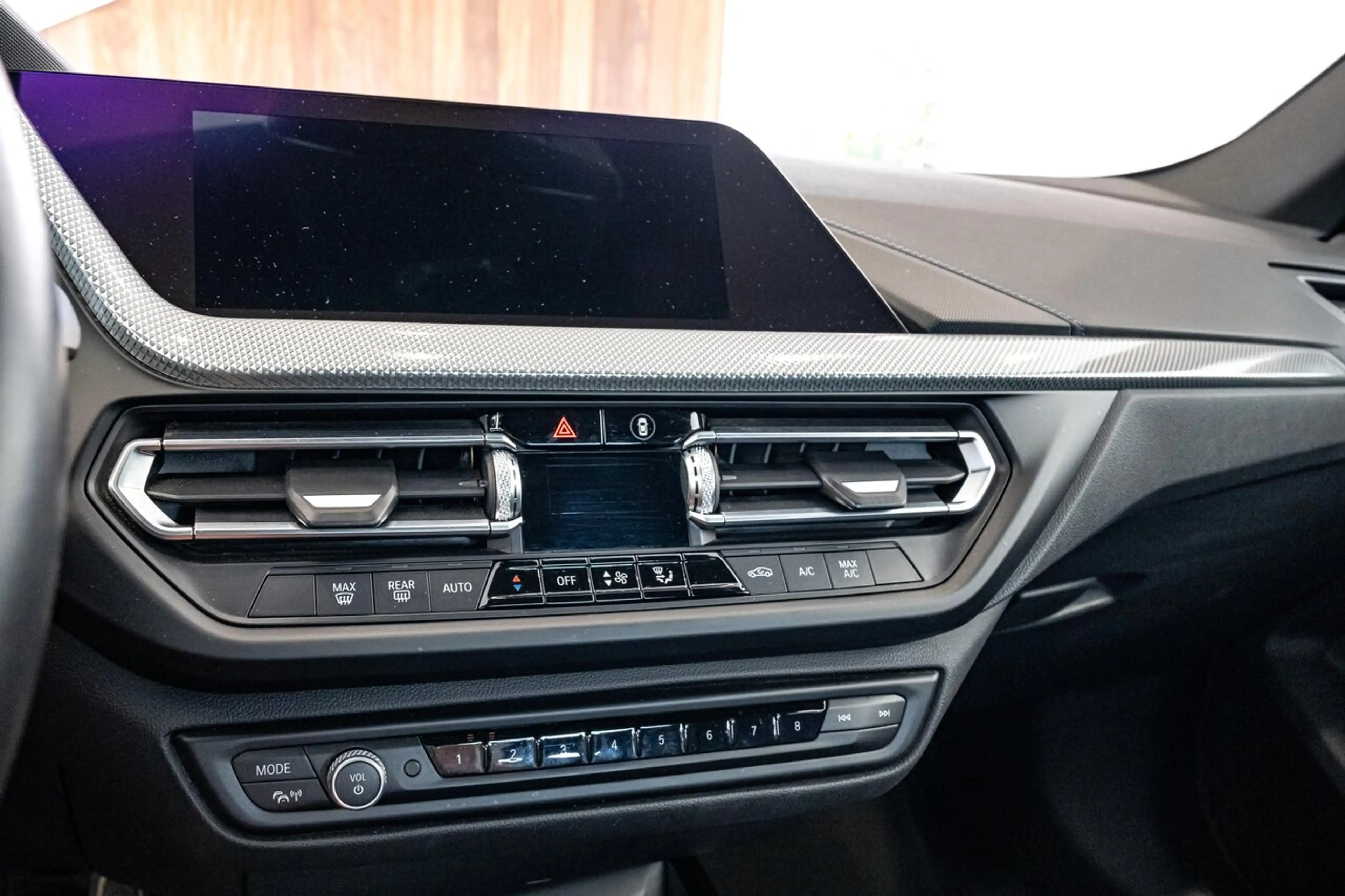 BMW 218 Gran coupé — photo 23