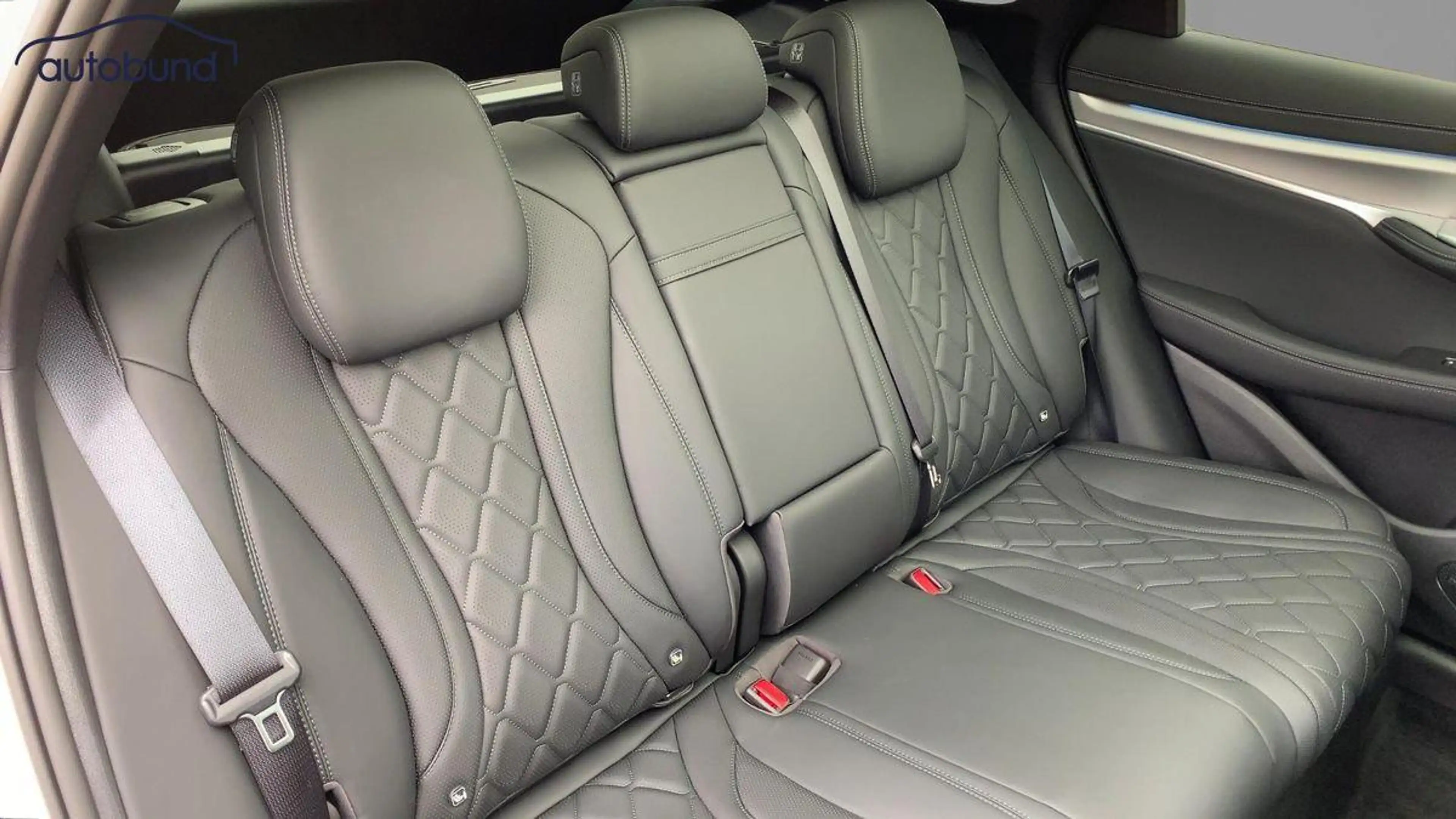 BYD Sealion 7 AWD Design AHK abnehmbar Alu KA LED Link LRH NAV N — photo 7