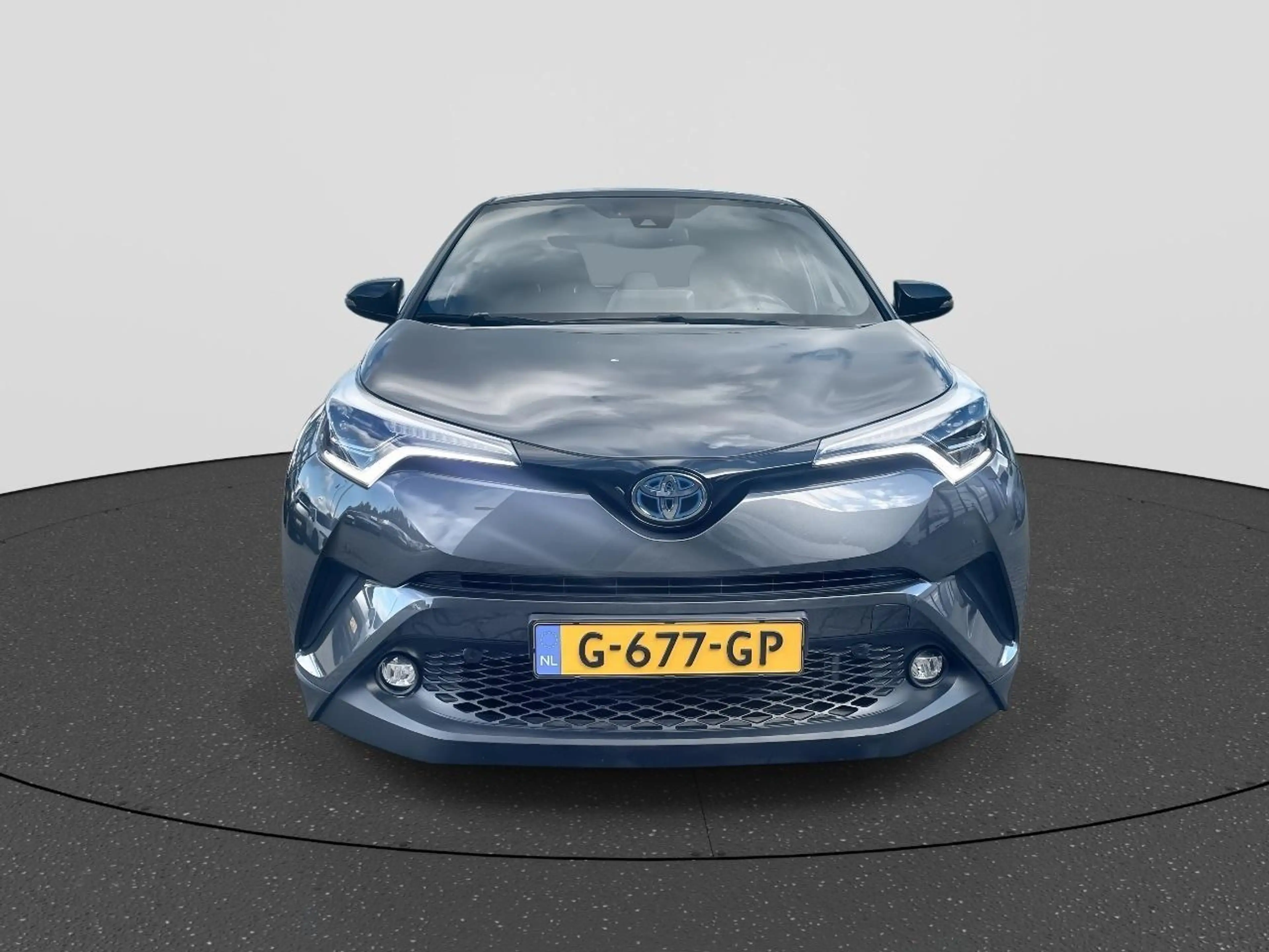 Toyota C-HR 1.8 Hybrid Style Ultimate — photo 3