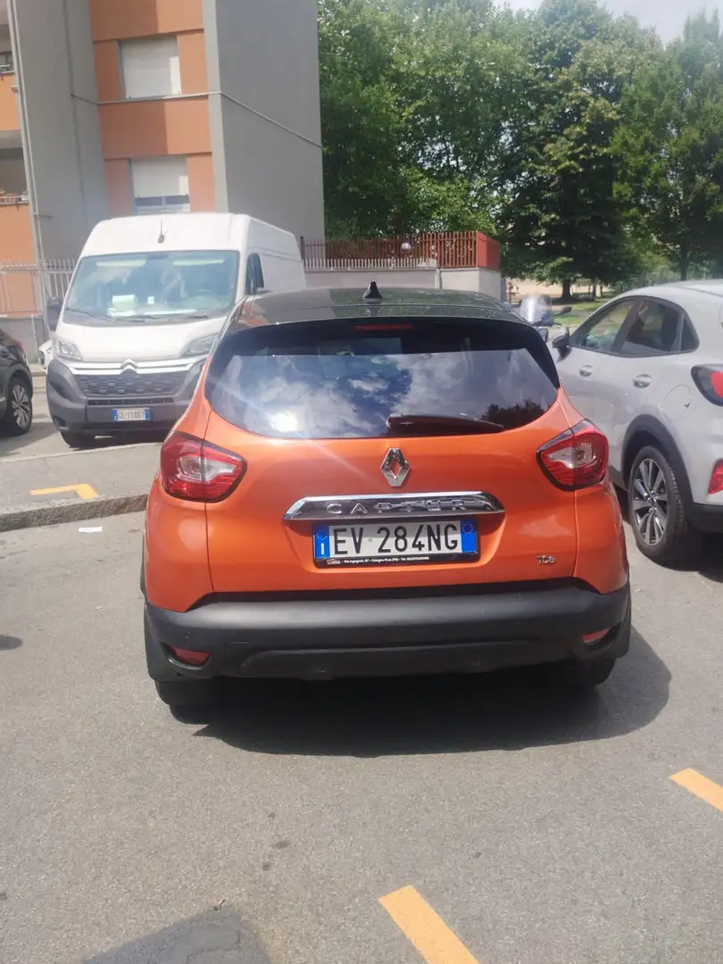Renault Captur Captur I 2013 1.2 tce energy R-Link 120cv edc Arancione - 2