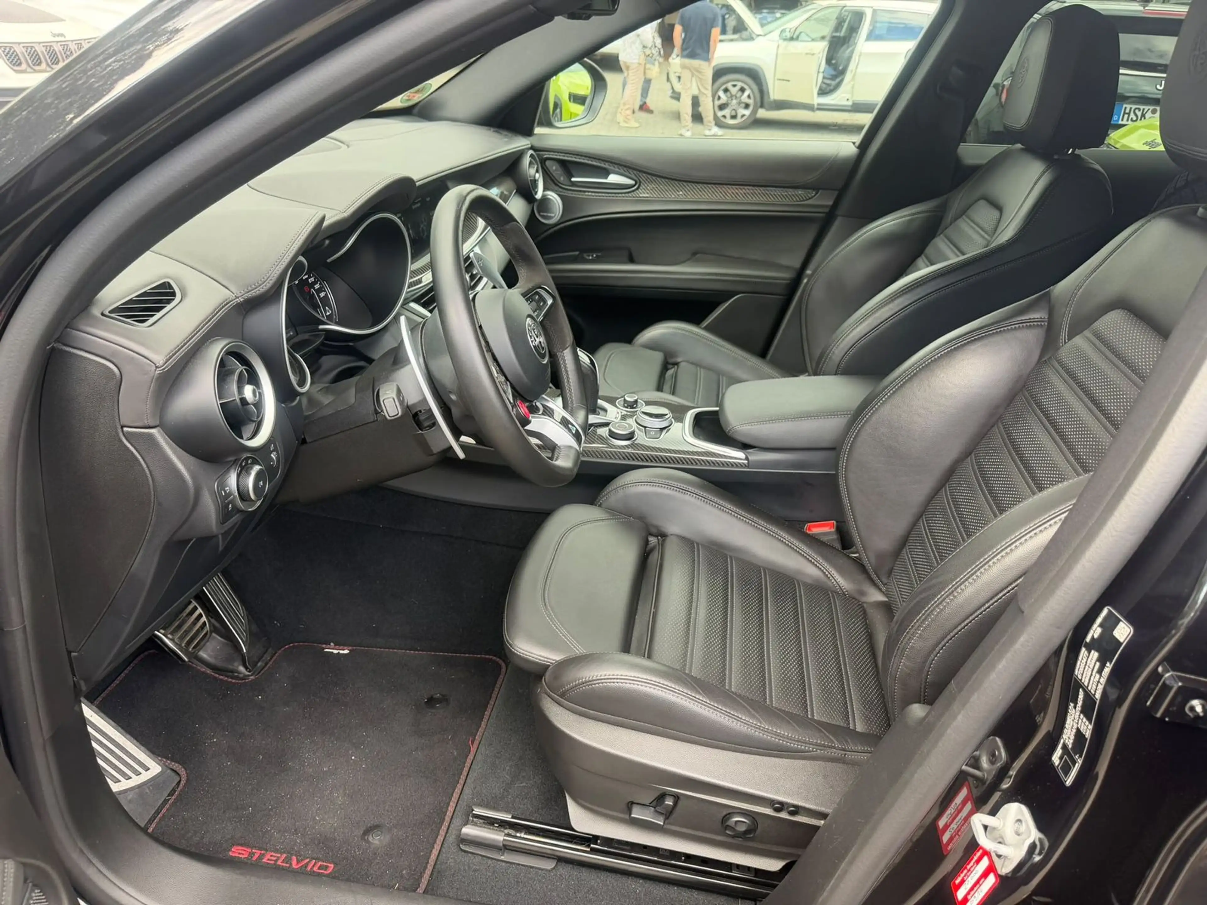 Alfa Romeo Stelvio Quadrifoglio Q4*1.Hand*Panorama*ACC — photo 3