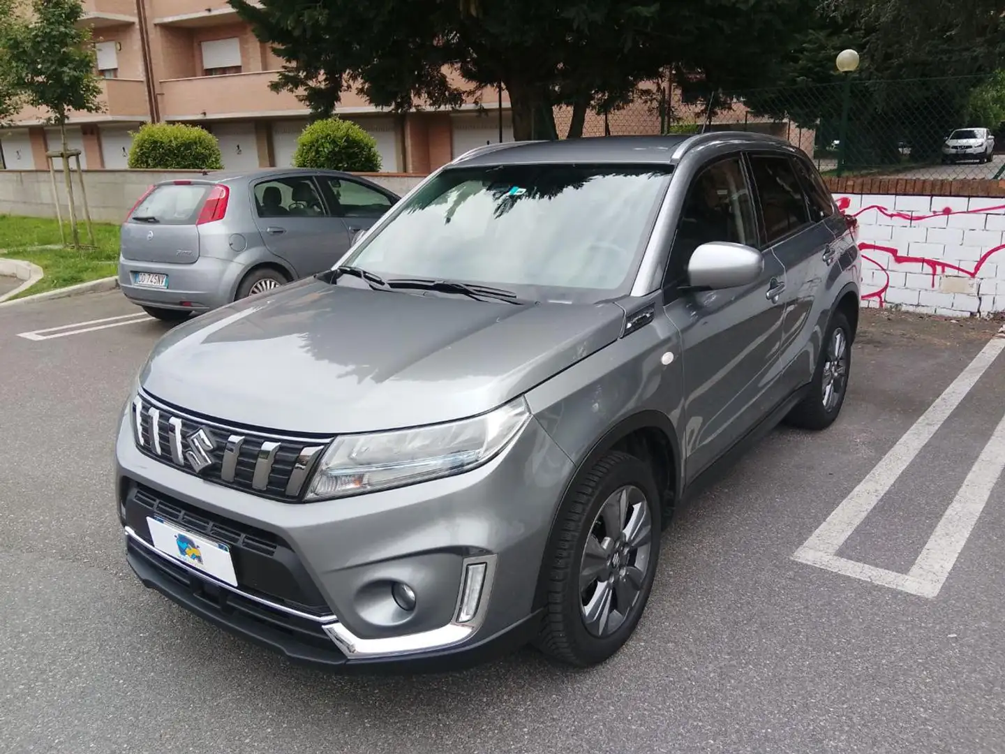 Suzuki Vitara 1.4 Hybrid Cool Grey - 2