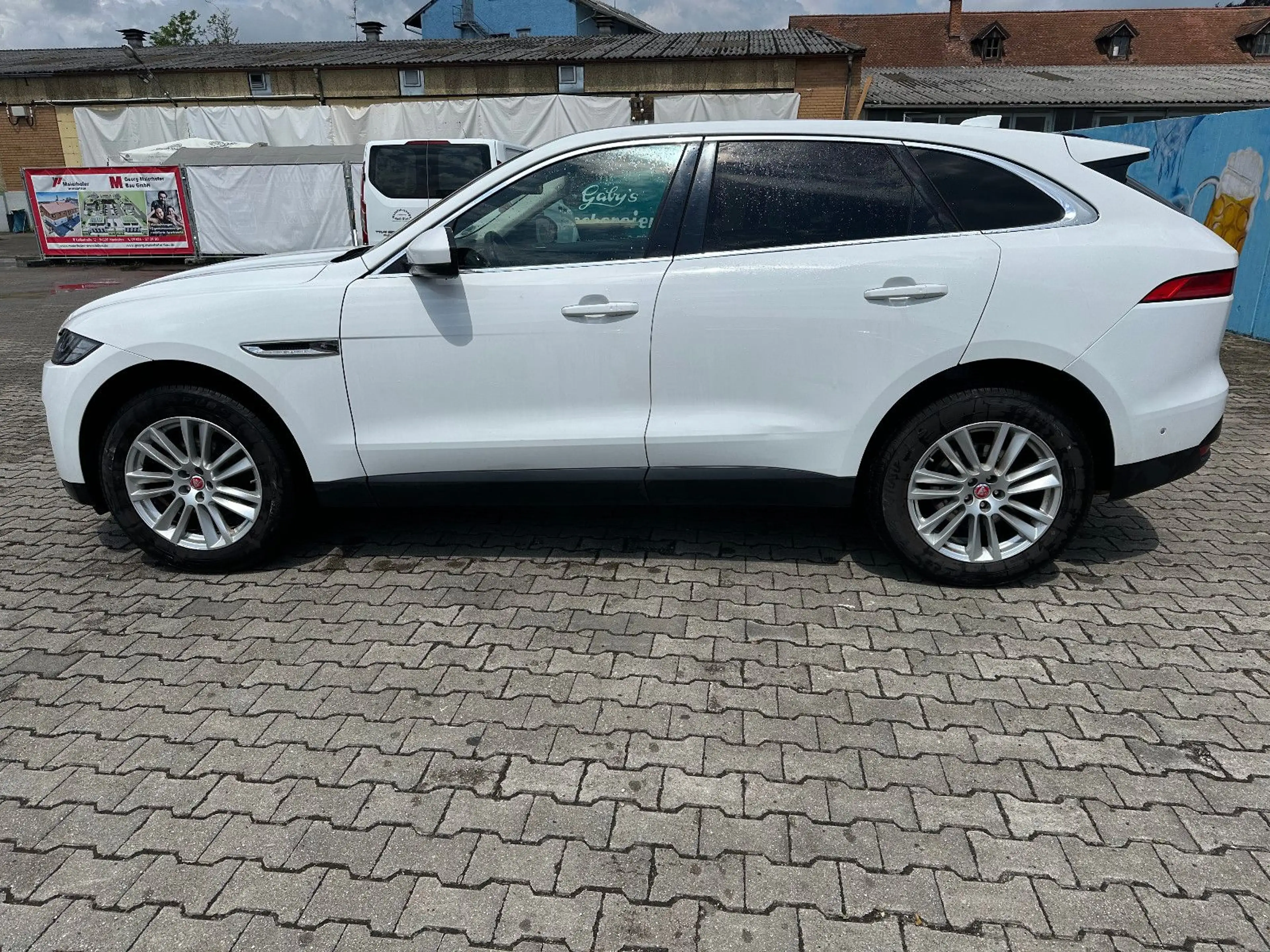 Jaguar F-Pace F-PACE Prestige AWD — photo 8