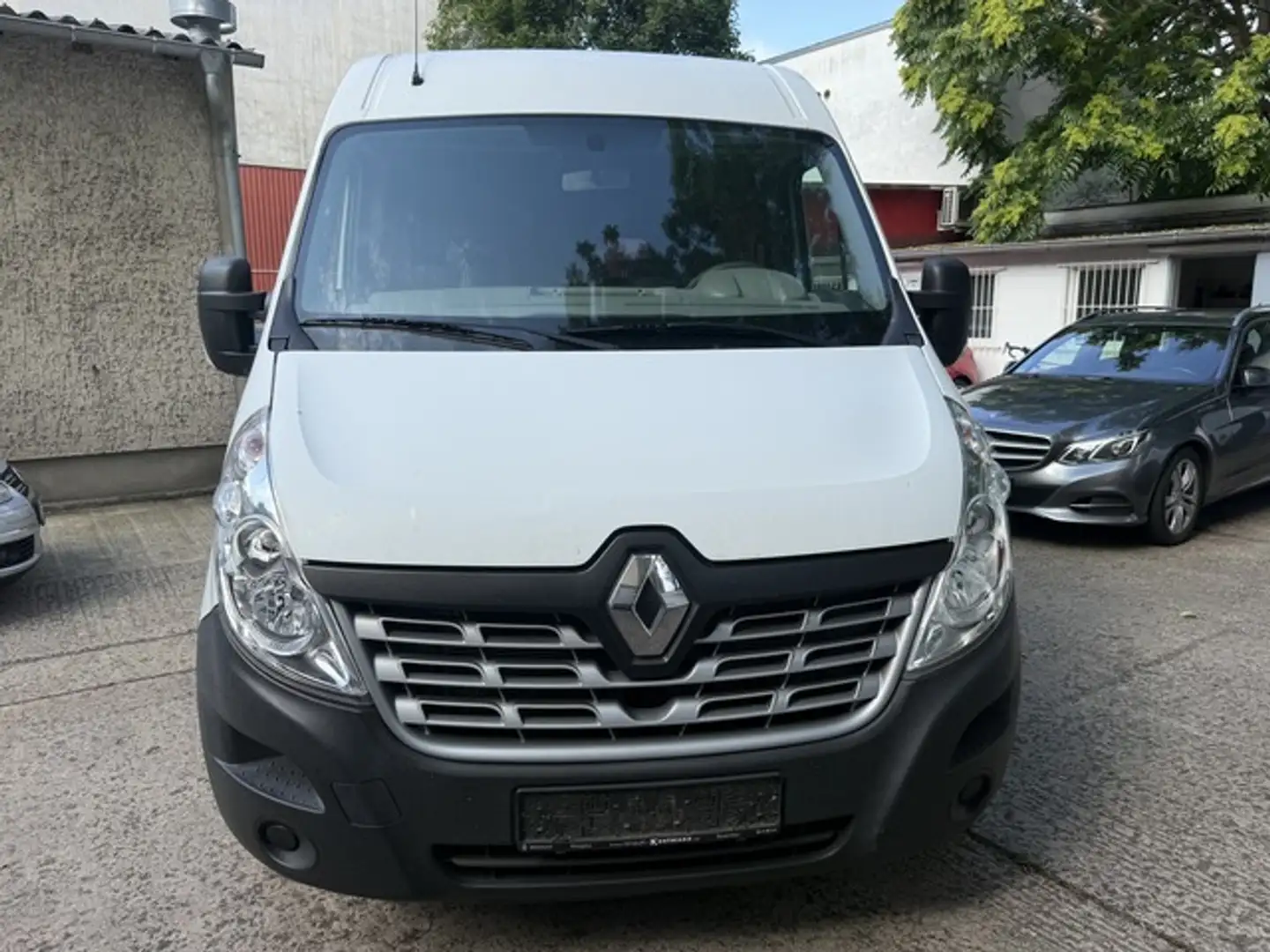 Renault Master 2.3 107kW 9 Sitzer KLIMA Weiß - 2