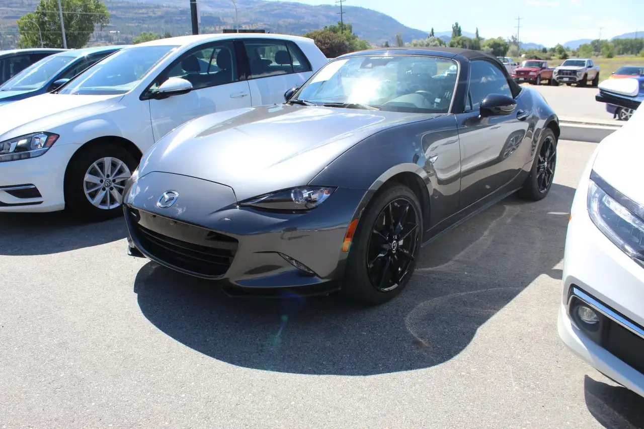 2020 Mazda MX-5 Miata