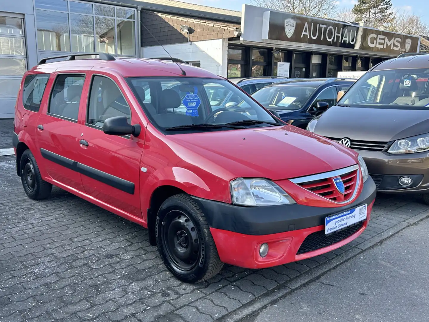 Dacia Logan Laureate Klang&Klima CD-Spieler Rot - 1